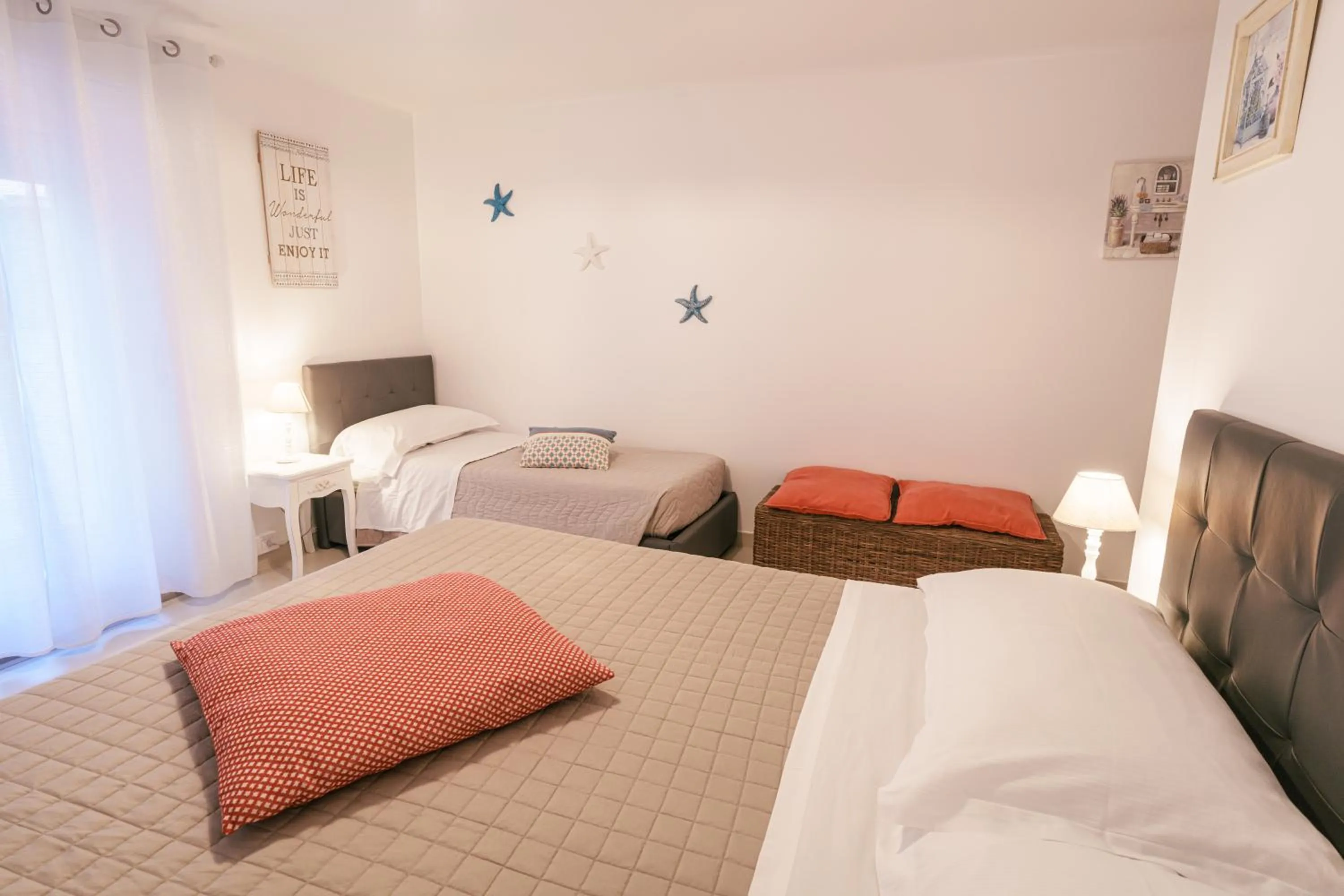 Bed in La Terrazza Sulla Rupe Relais