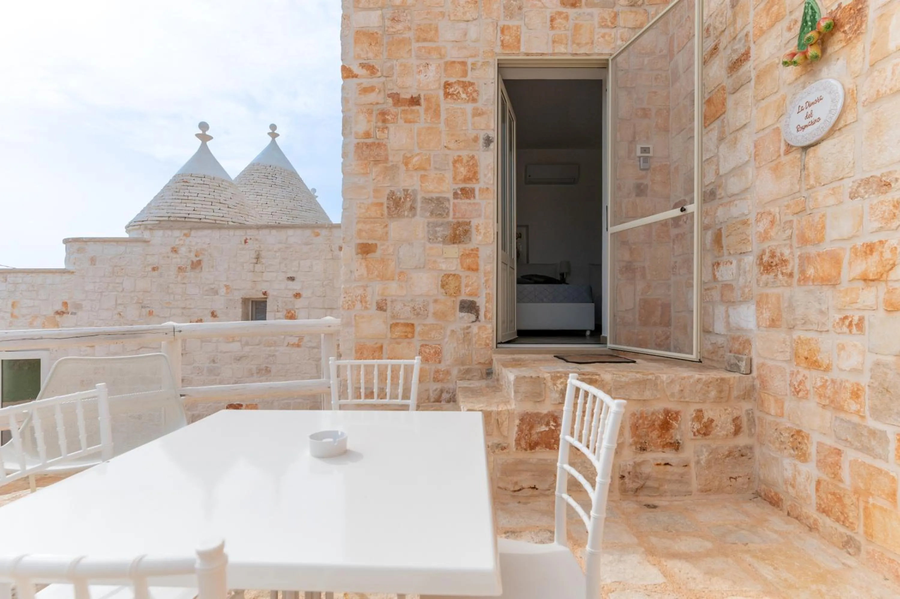 Patio in La Terrazza Sulla Rupe Relais