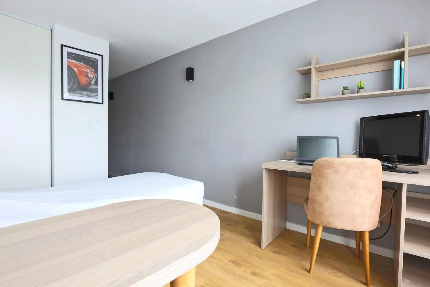 Bed in KOSY Appart'Hôtels - La Maison Des Chercheurs