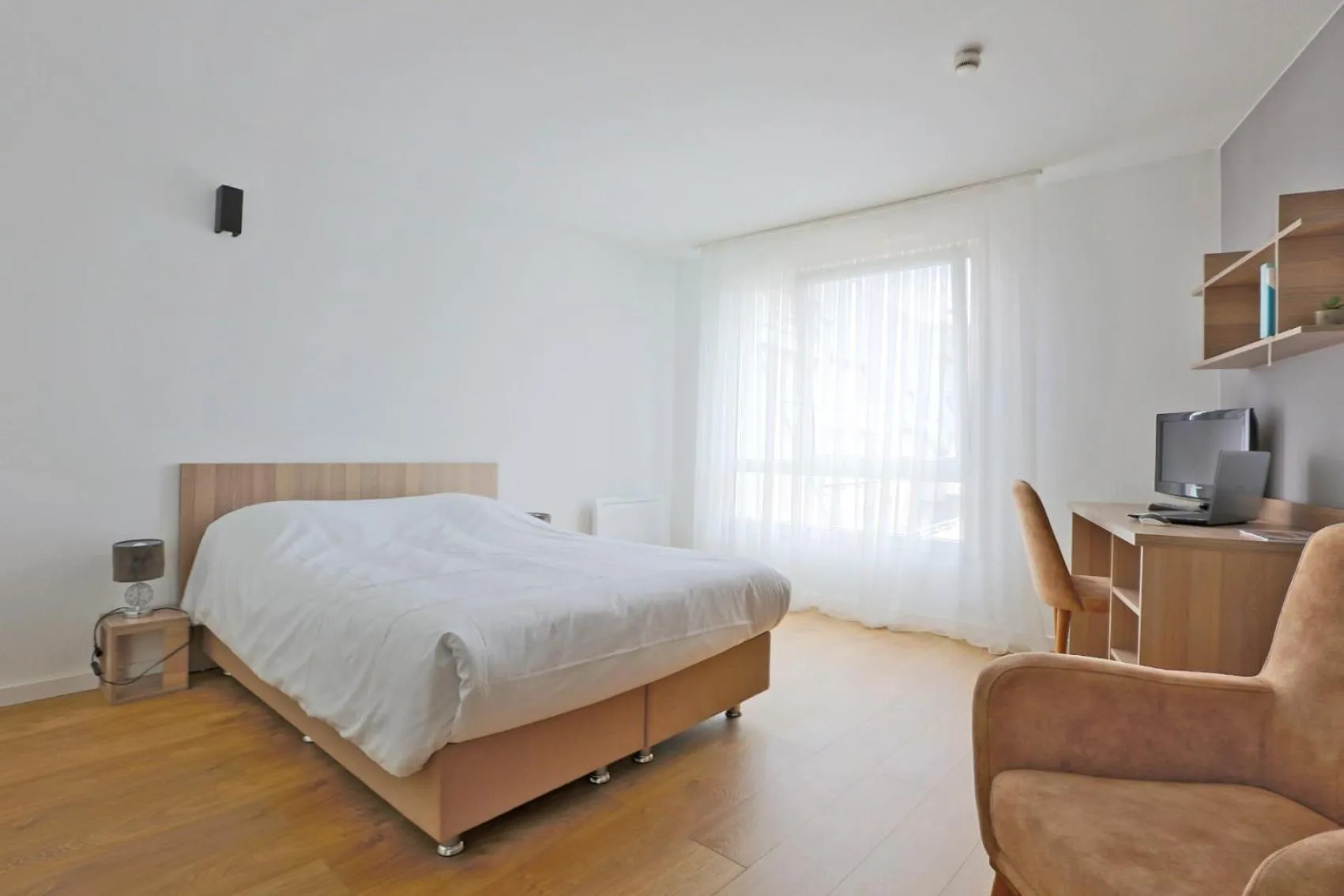 Bed in KOSY Appart'Hôtels - La Maison Des Chercheurs