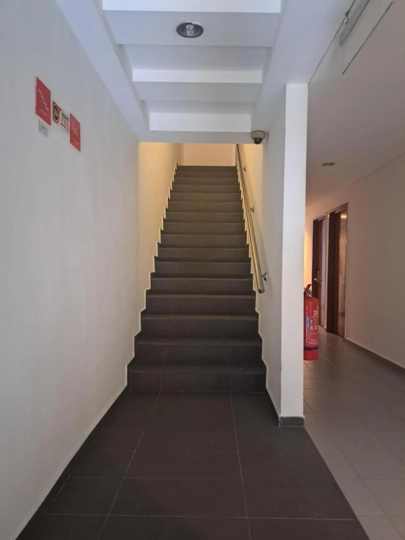 Property building in Hotel Al Abraar