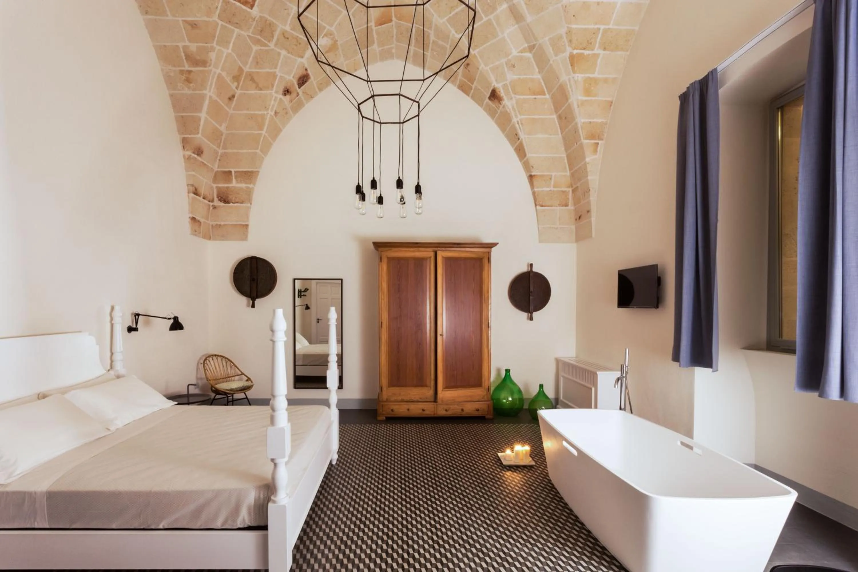 Photo of the whole room, Bed in Vinilia Wine Resort