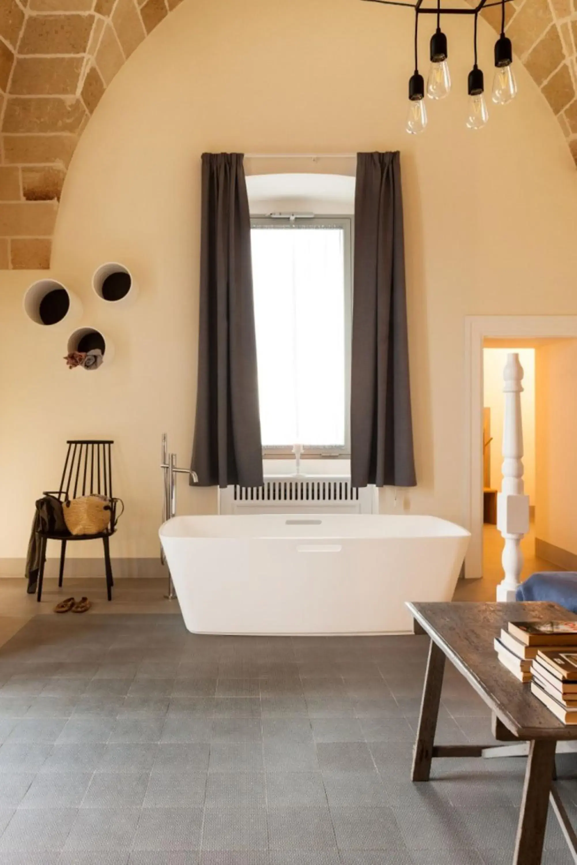 Junior Suite with Bath Tub in Vinilia Wine Resort Junior Suite with Bath Tub in Vinilia Wine Resort