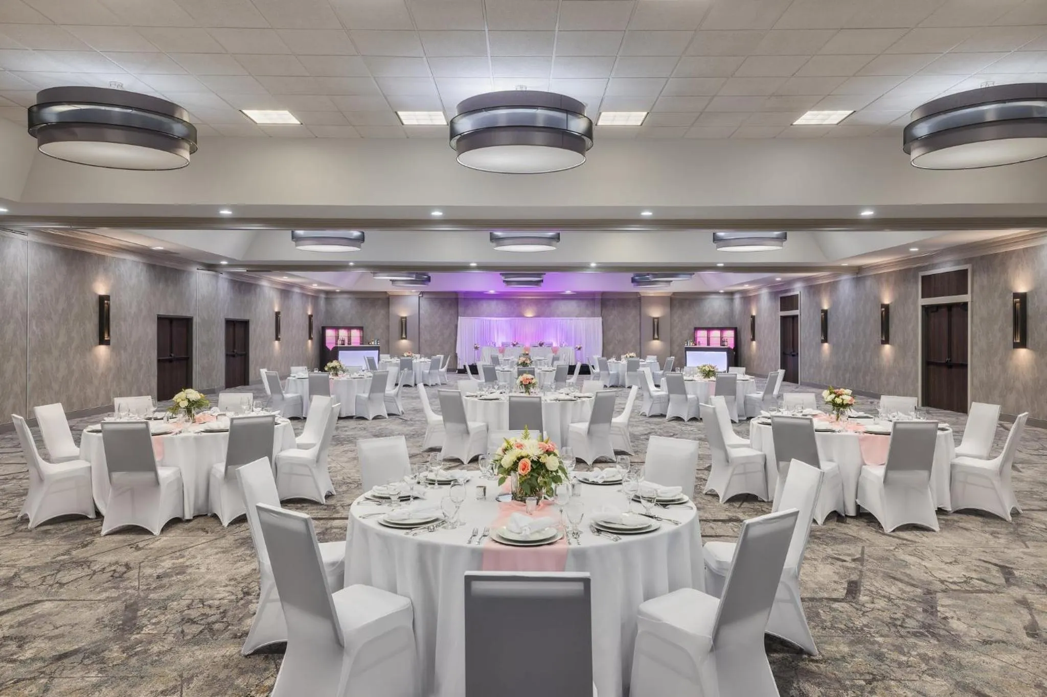 Meeting/conference room in Holiday Inn Wichita East I-35 by IHG