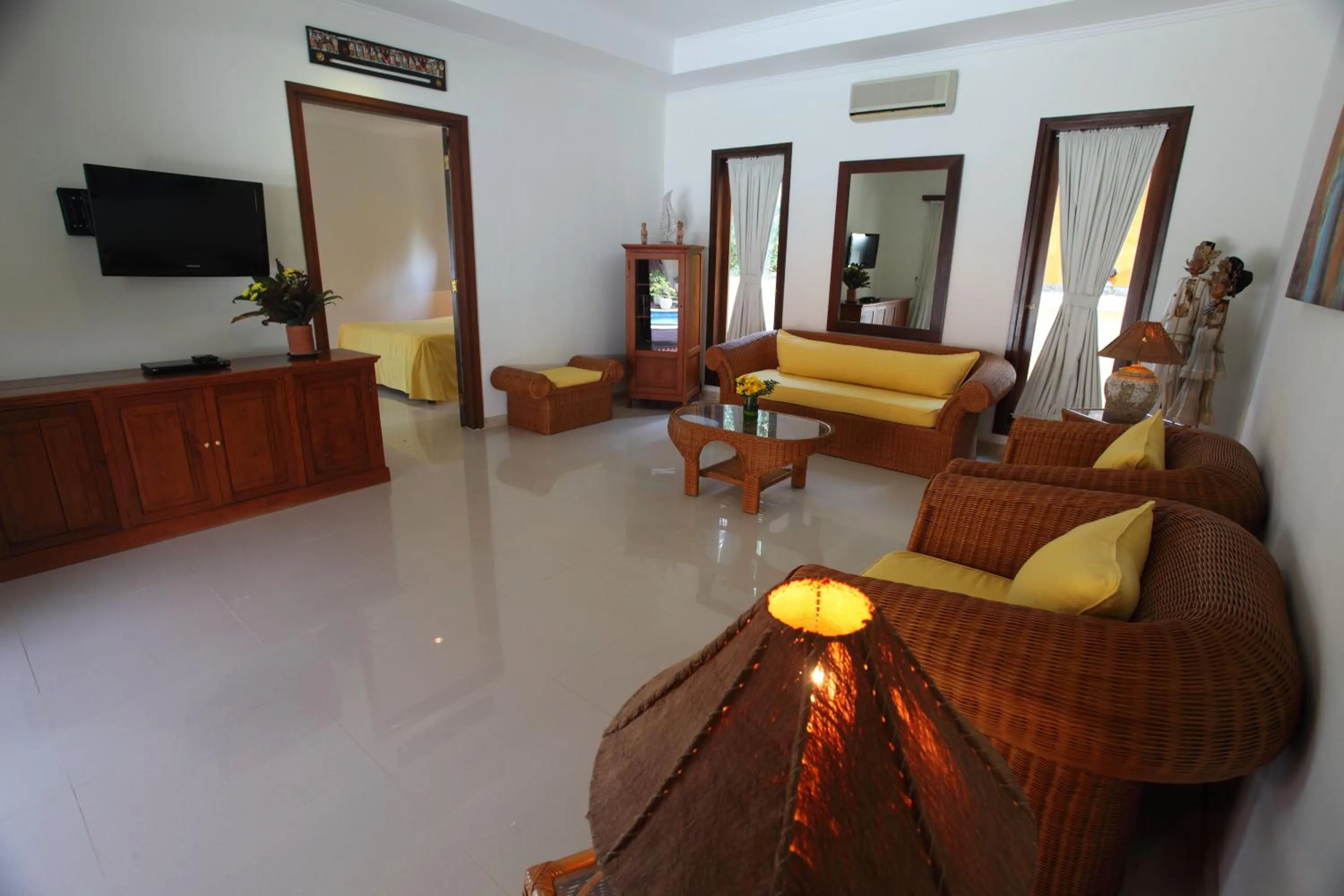 Living room in Pondok Ayu