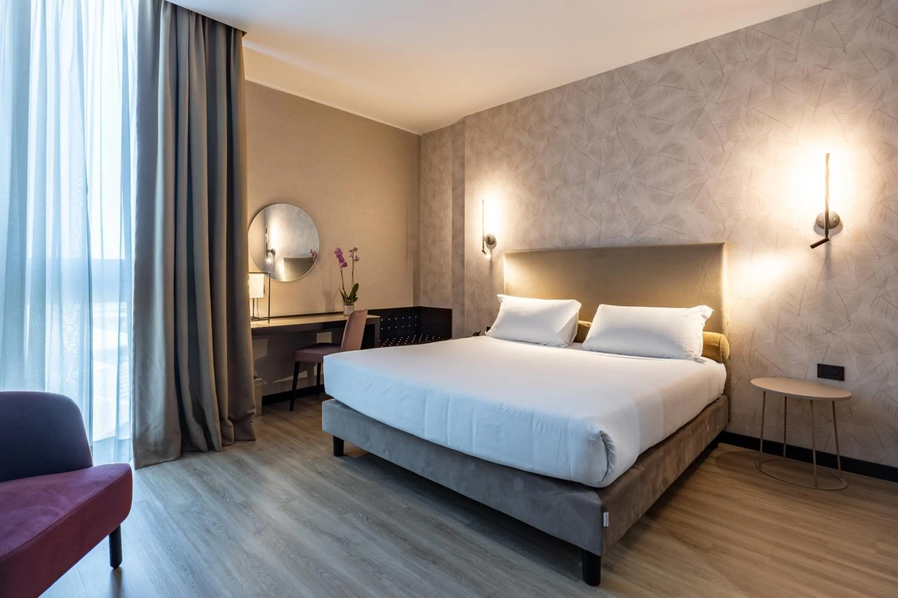 Bed in H2C Hotel Milanofiori