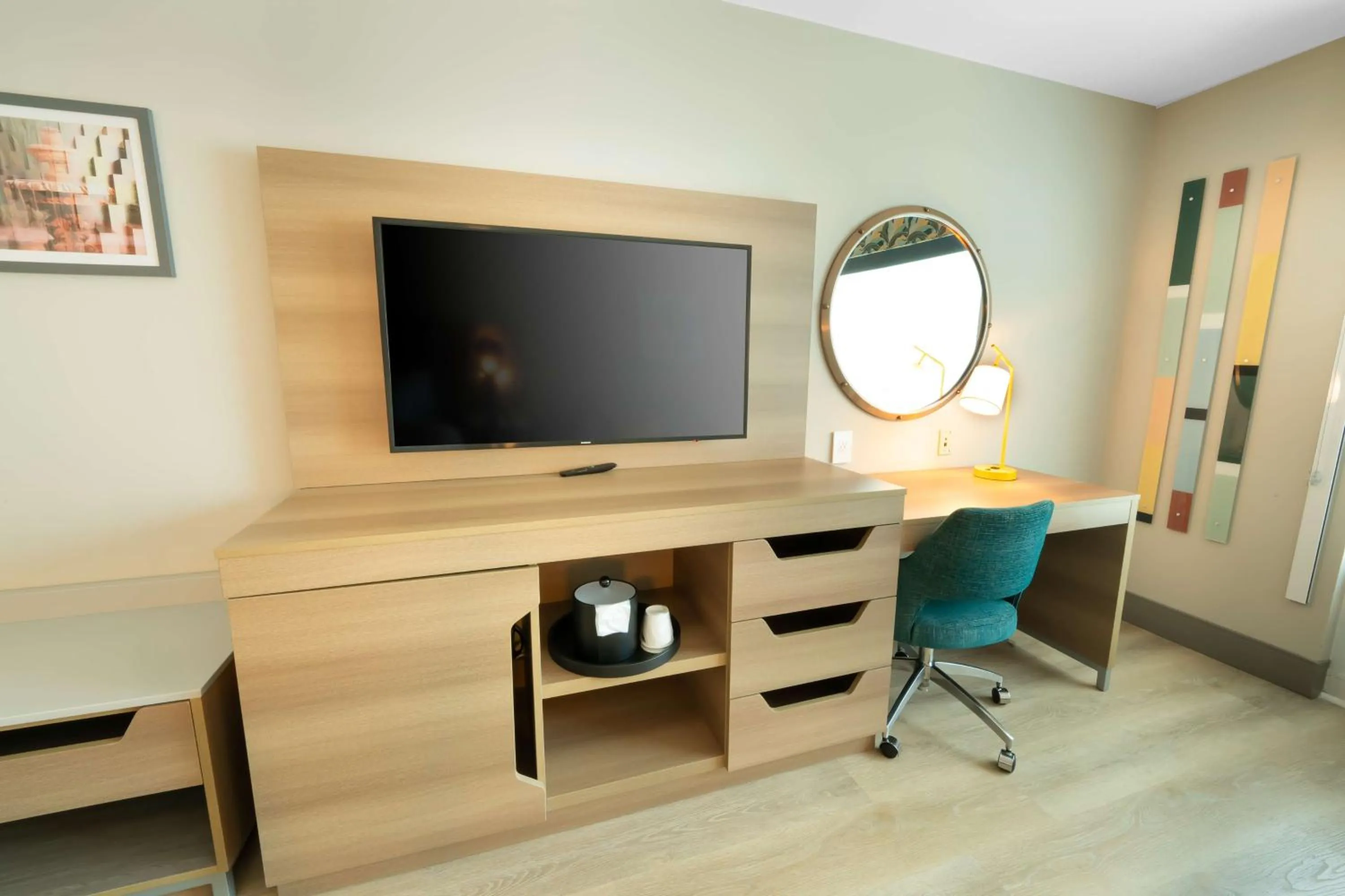 Bedroom in Holiday Inn St. Augustine - Historic, an IHG Hotel