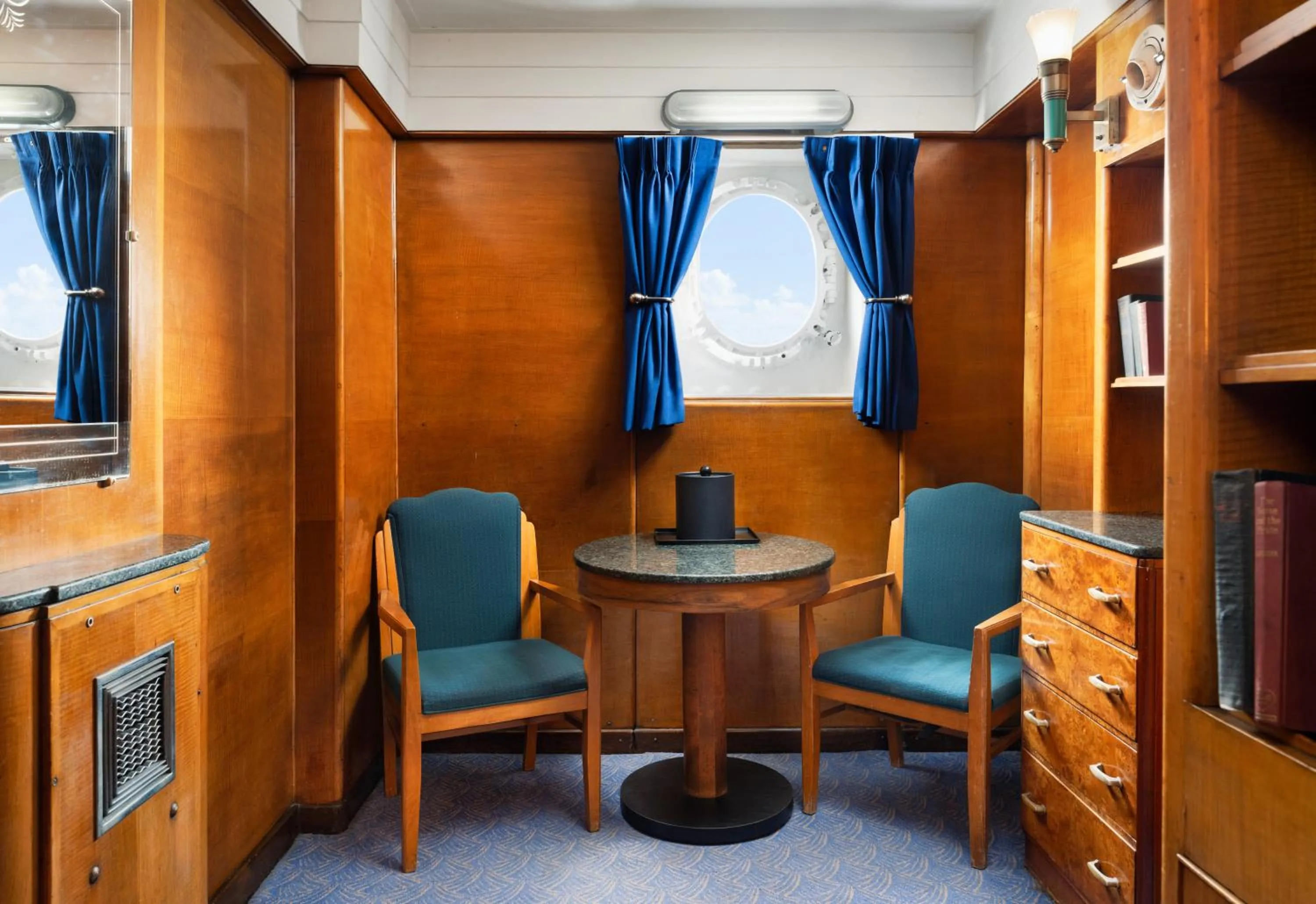 Seating area in The Queen Mary
