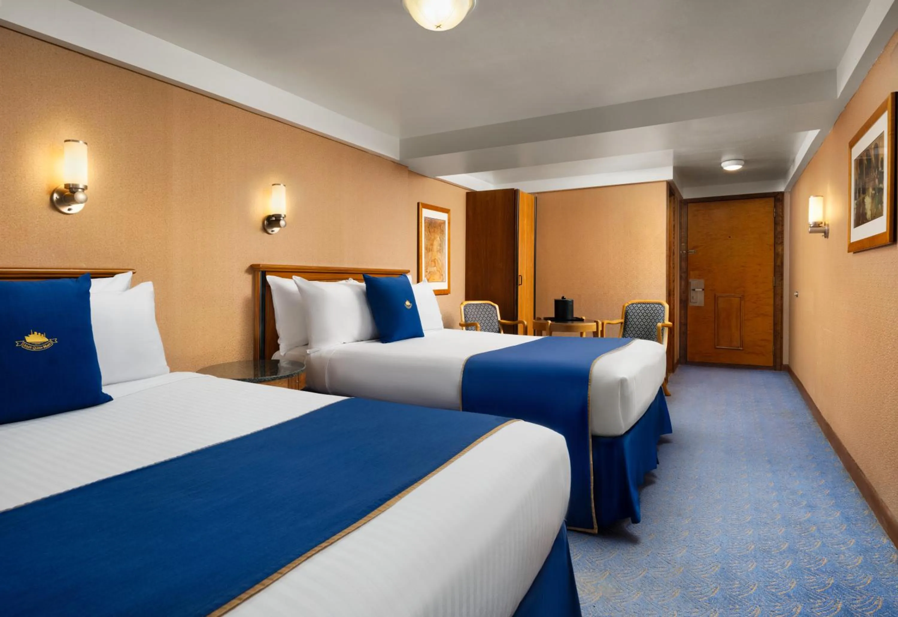 Bedroom, Bed in The Queen Mary