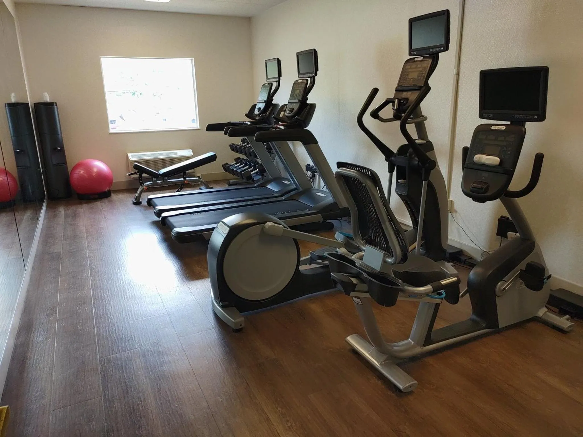 Fitness centre/facilities in Holiday Inn Express Murrysville - Delmont by IHG