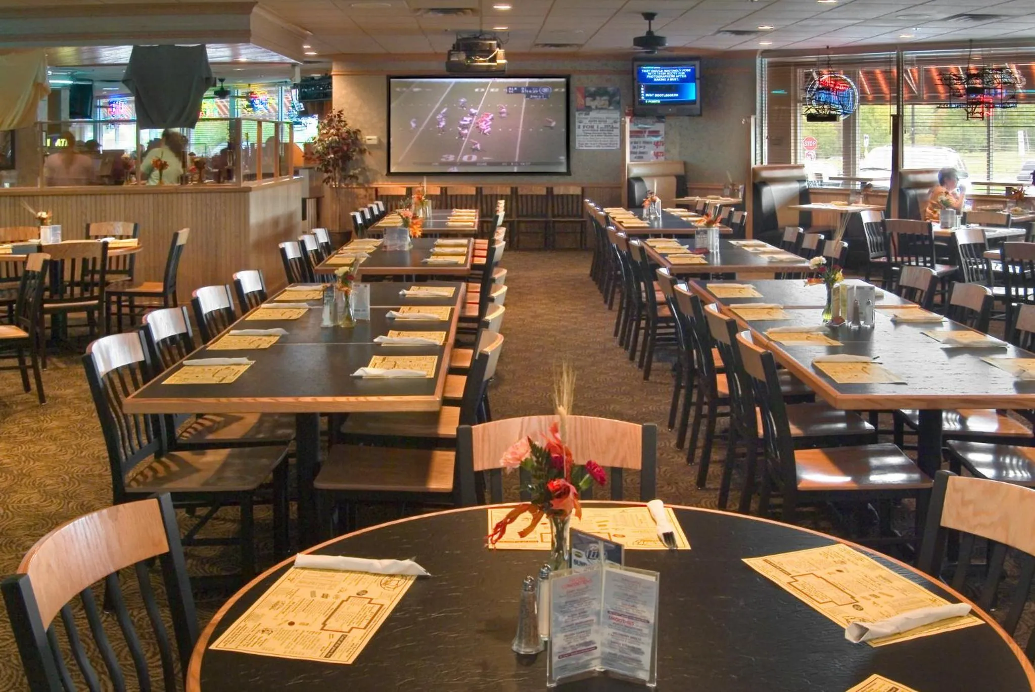 Restaurant/places to eat in Holiday Inn Express Hotel & Suites-St. Paul by IHG