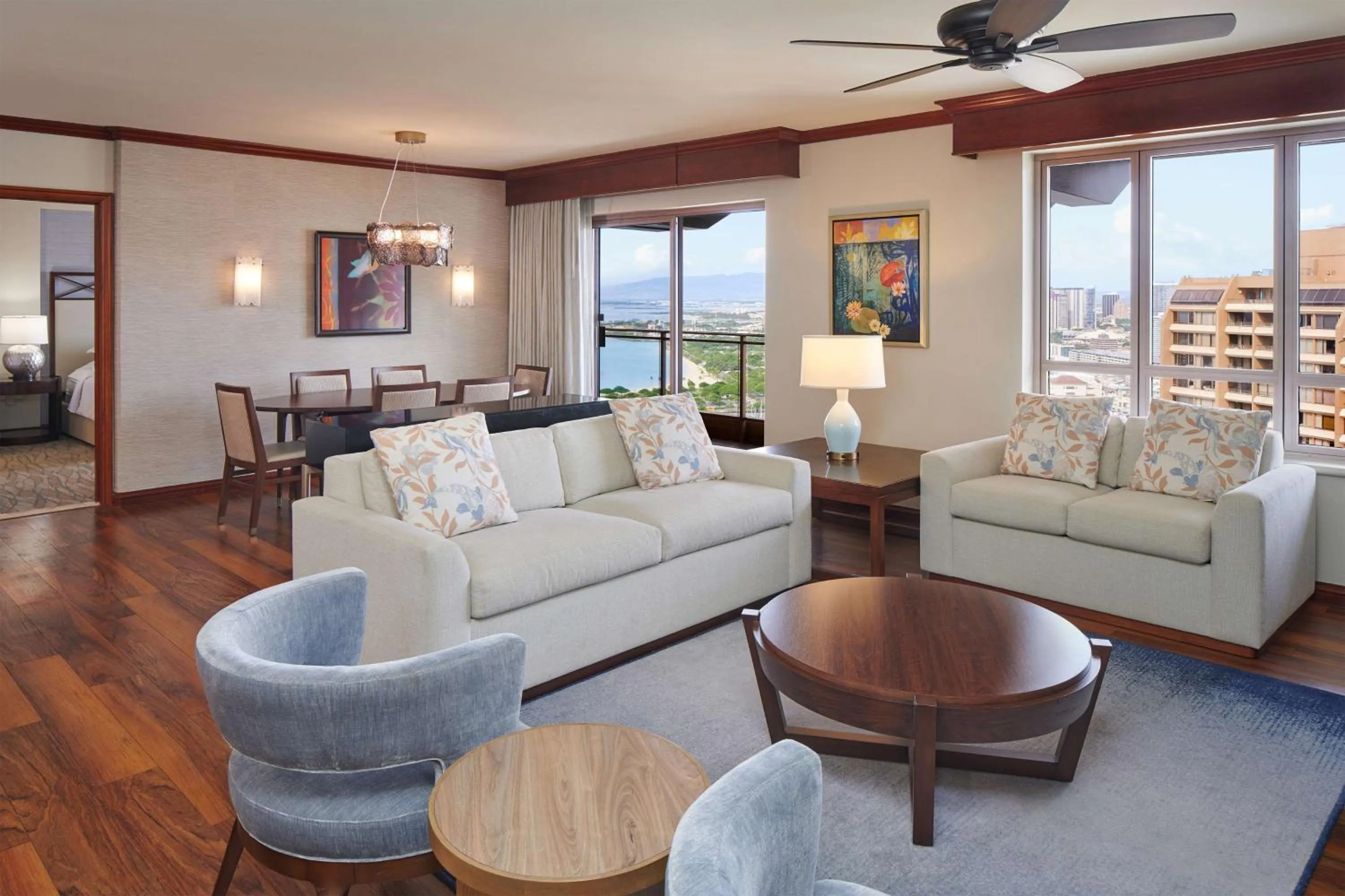 Living room in Hilton Grand Vacations Club Grand Waikikian Honolulu