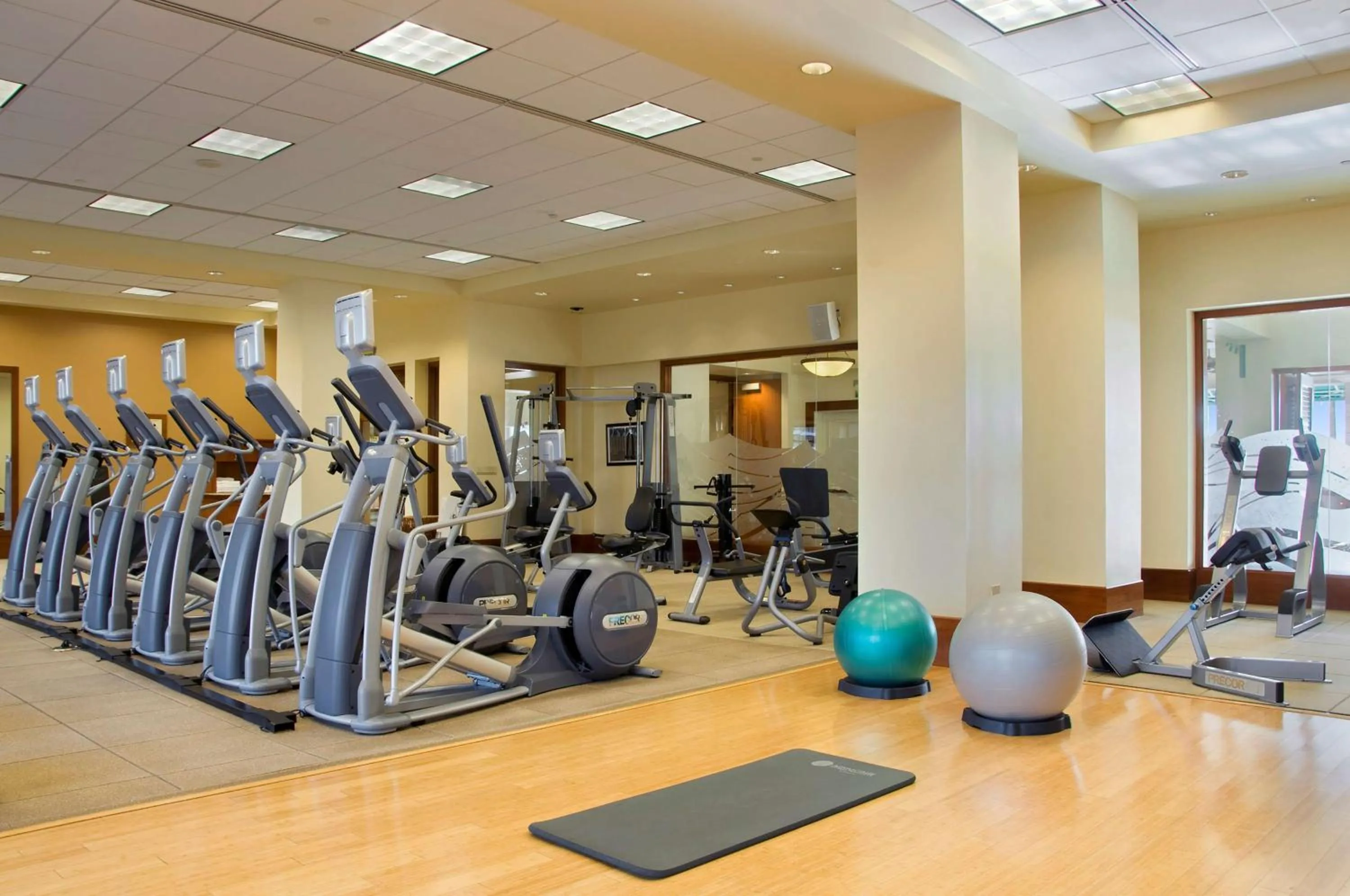 Fitness centre/facilities in Hilton Grand Vacations Club Grand Waikikian Honolulu