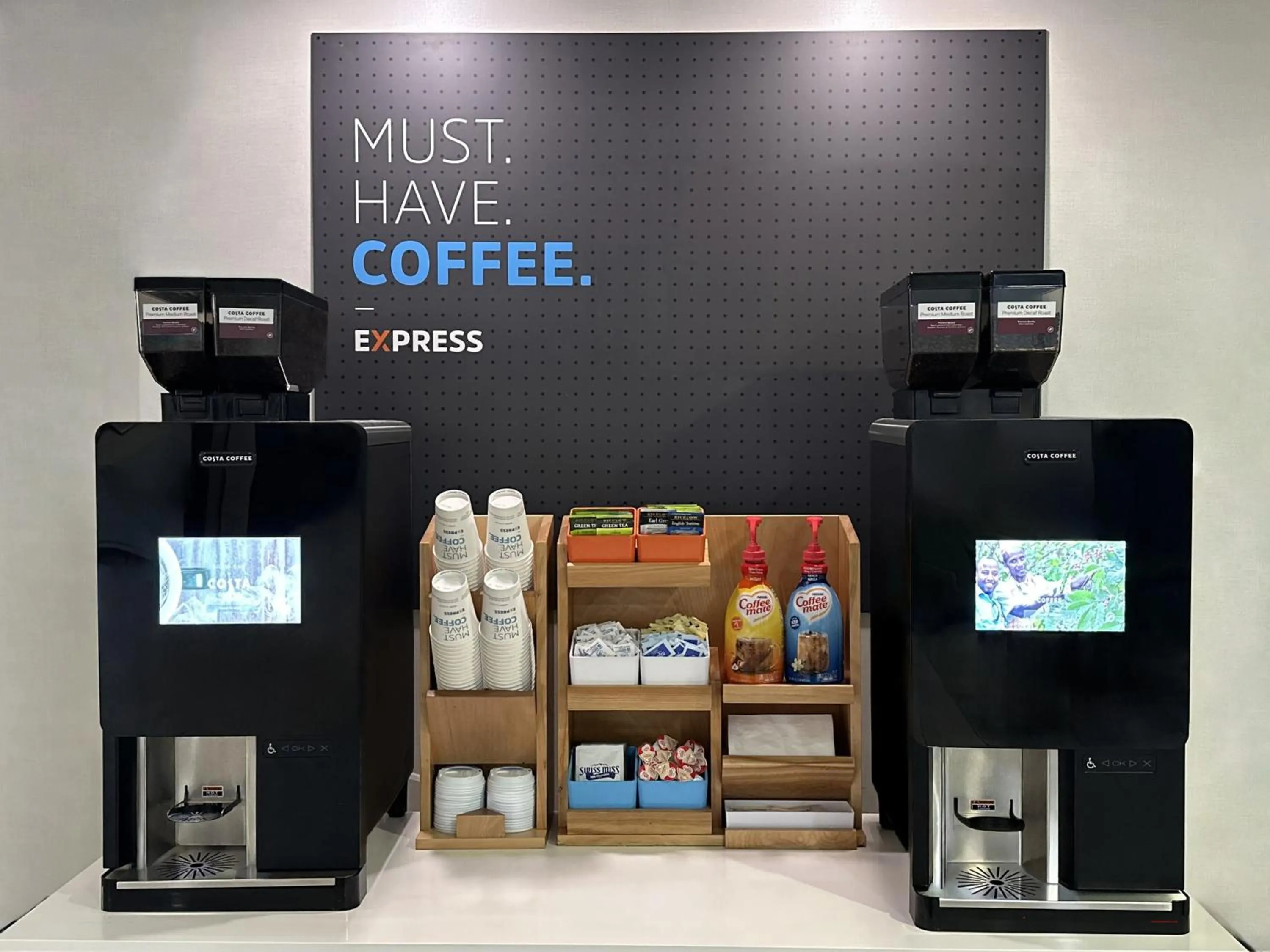 Photo of the whole room in Holiday Inn Express Hotel & Suites Opelika Auburn by IHG