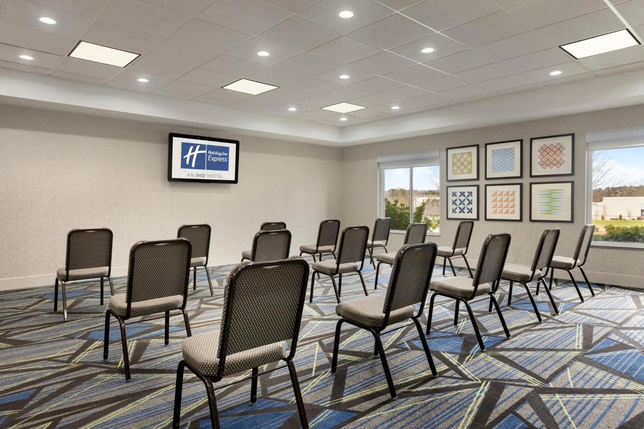 Meeting/conference room in Holiday Inn Express Hotel & Suites Opelika Auburn by IHG