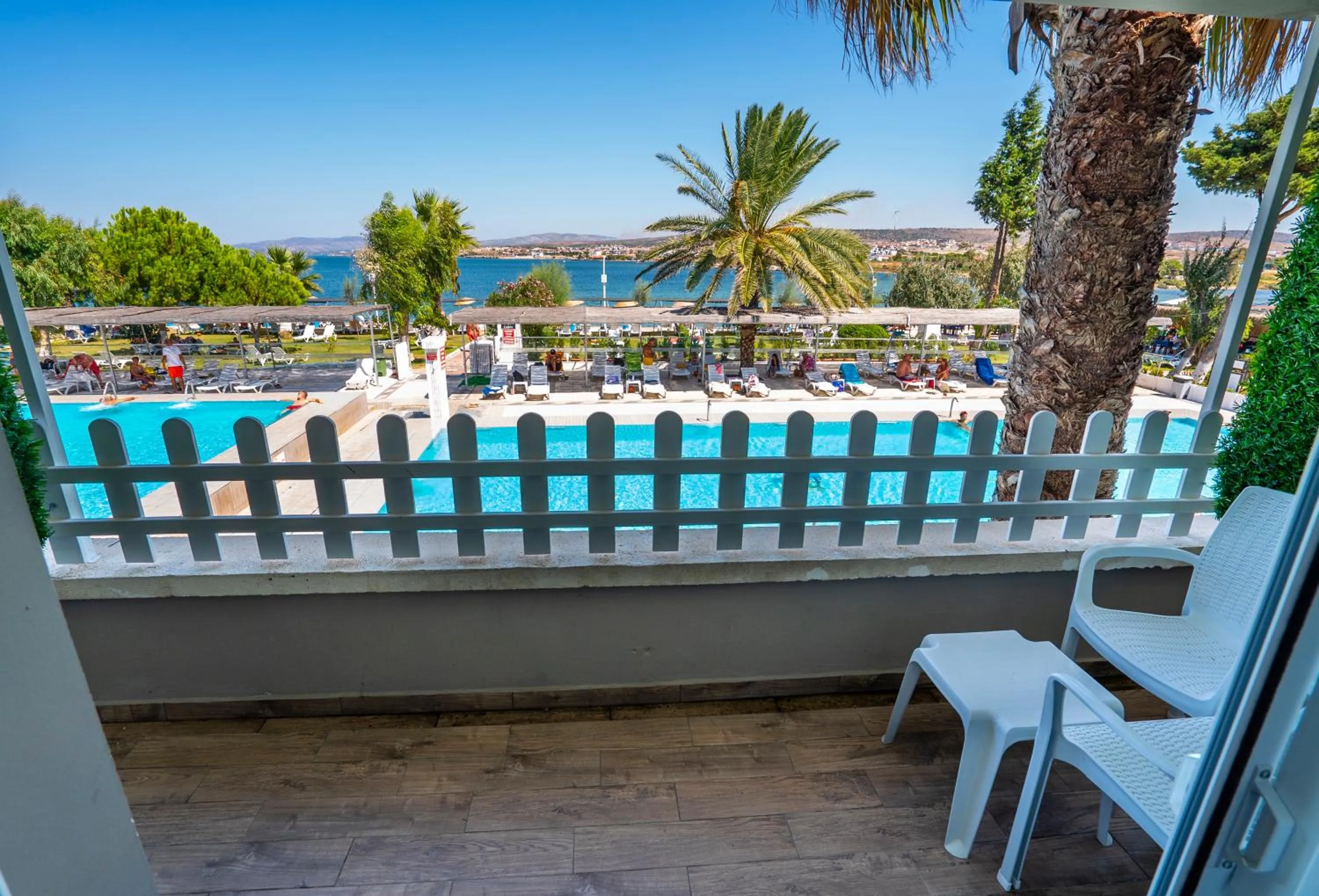 Garden view in Sifne Thermal Otel