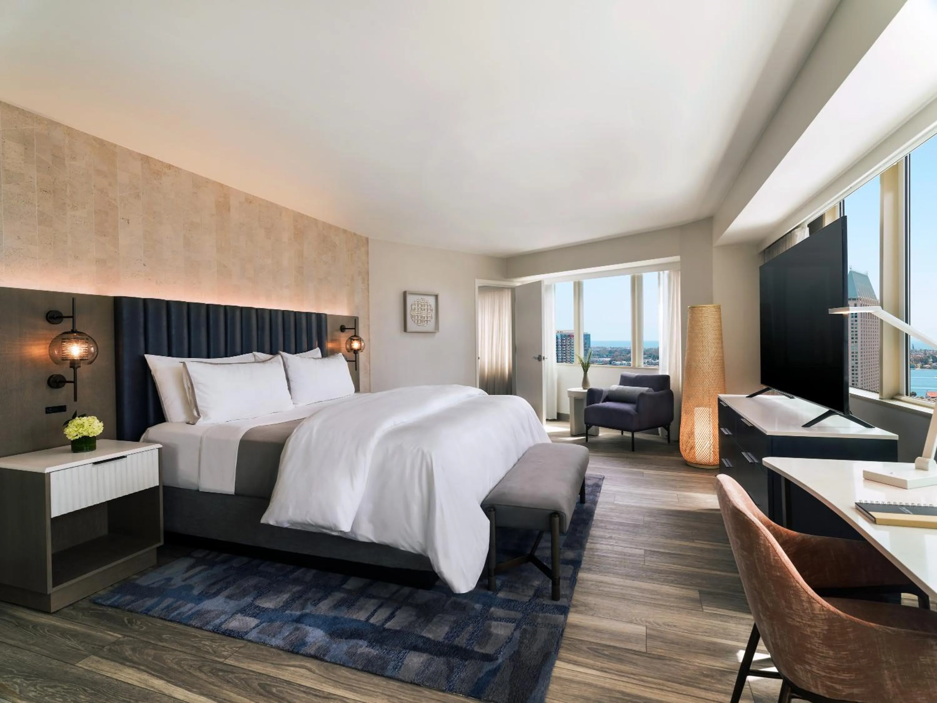 Bedroom, Bed in The Westin San Diego Bayview