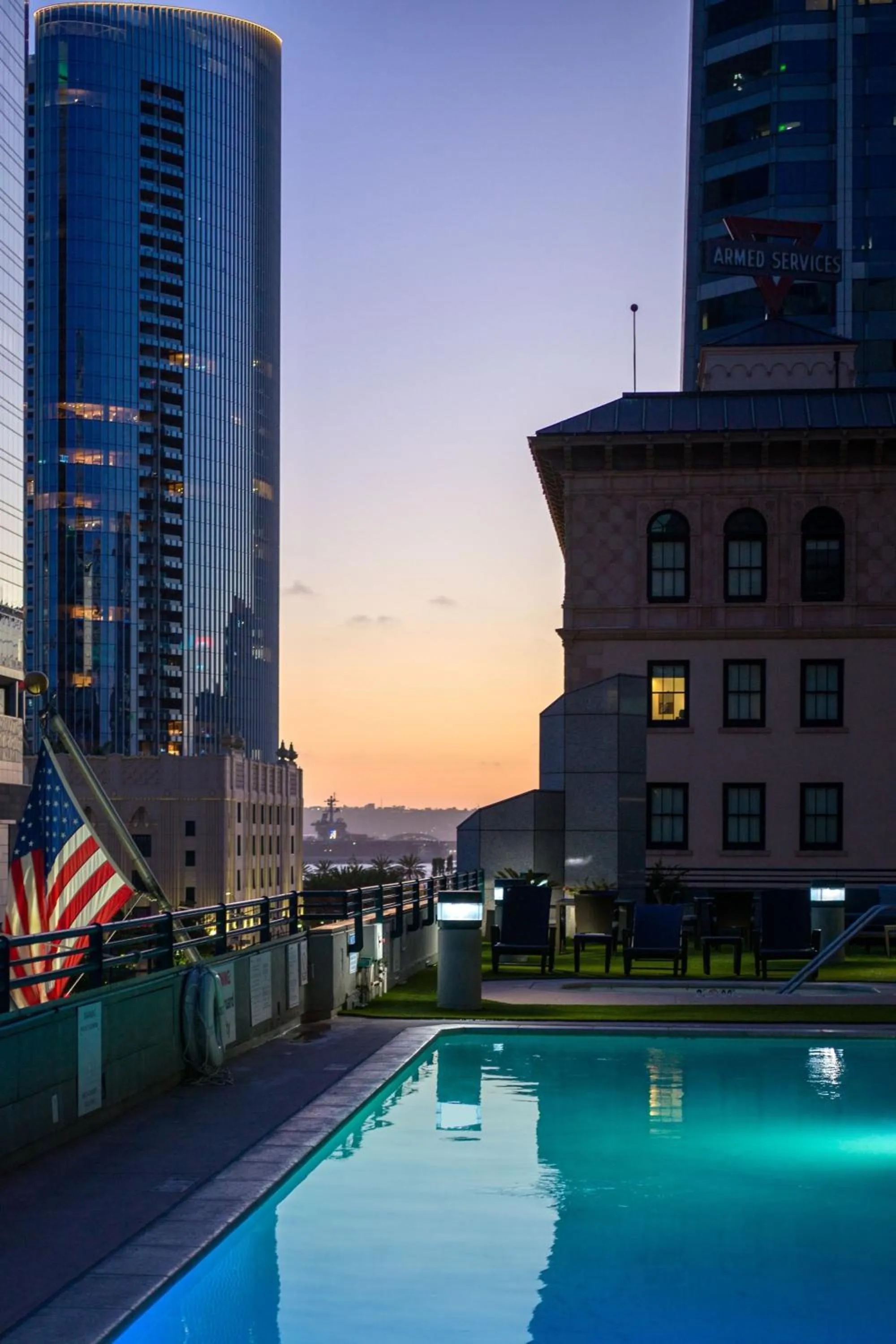 Swimming pool in The Westin San Diego Bayview