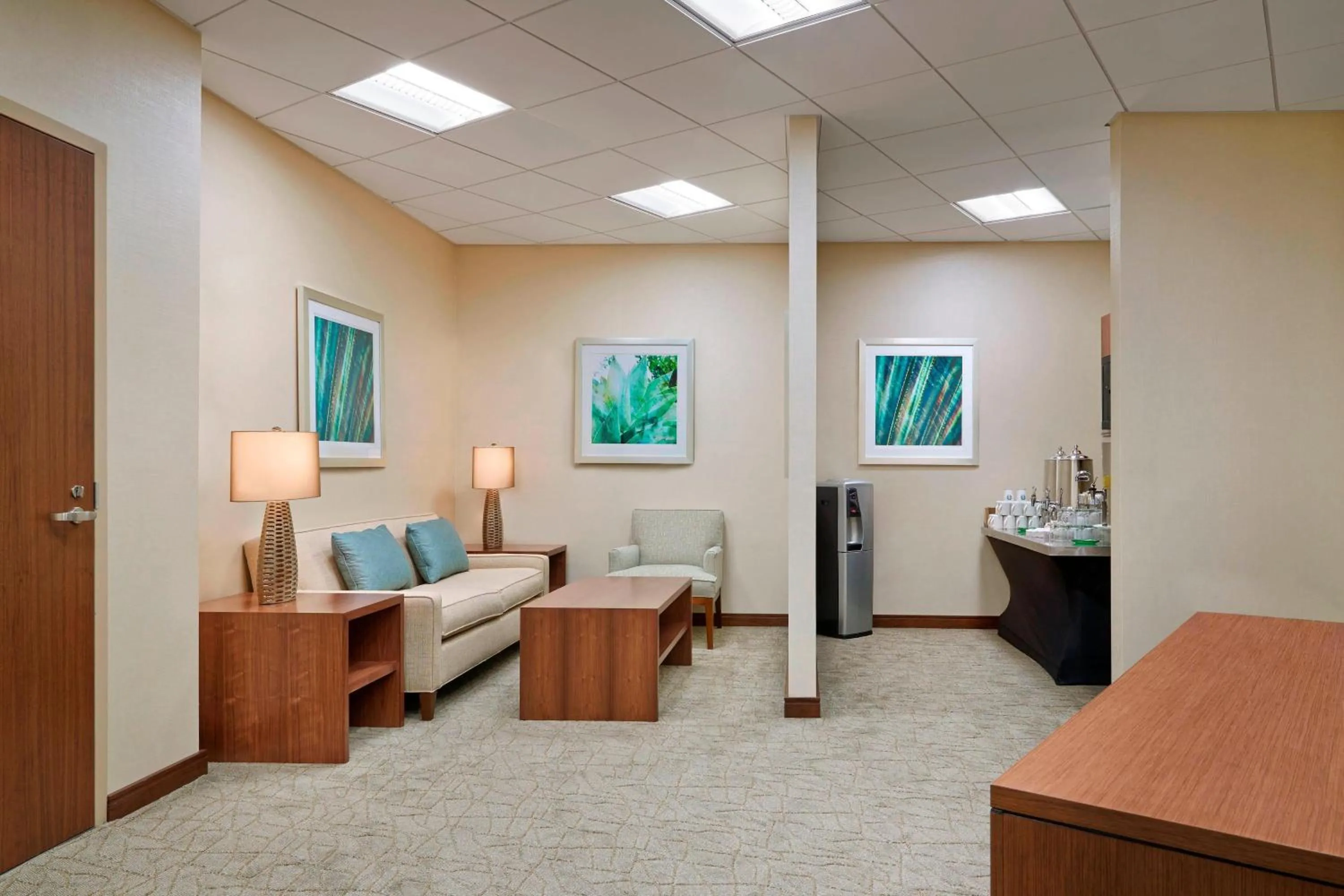 Meeting/conference room, Bed in The Westin San Diego Bayview