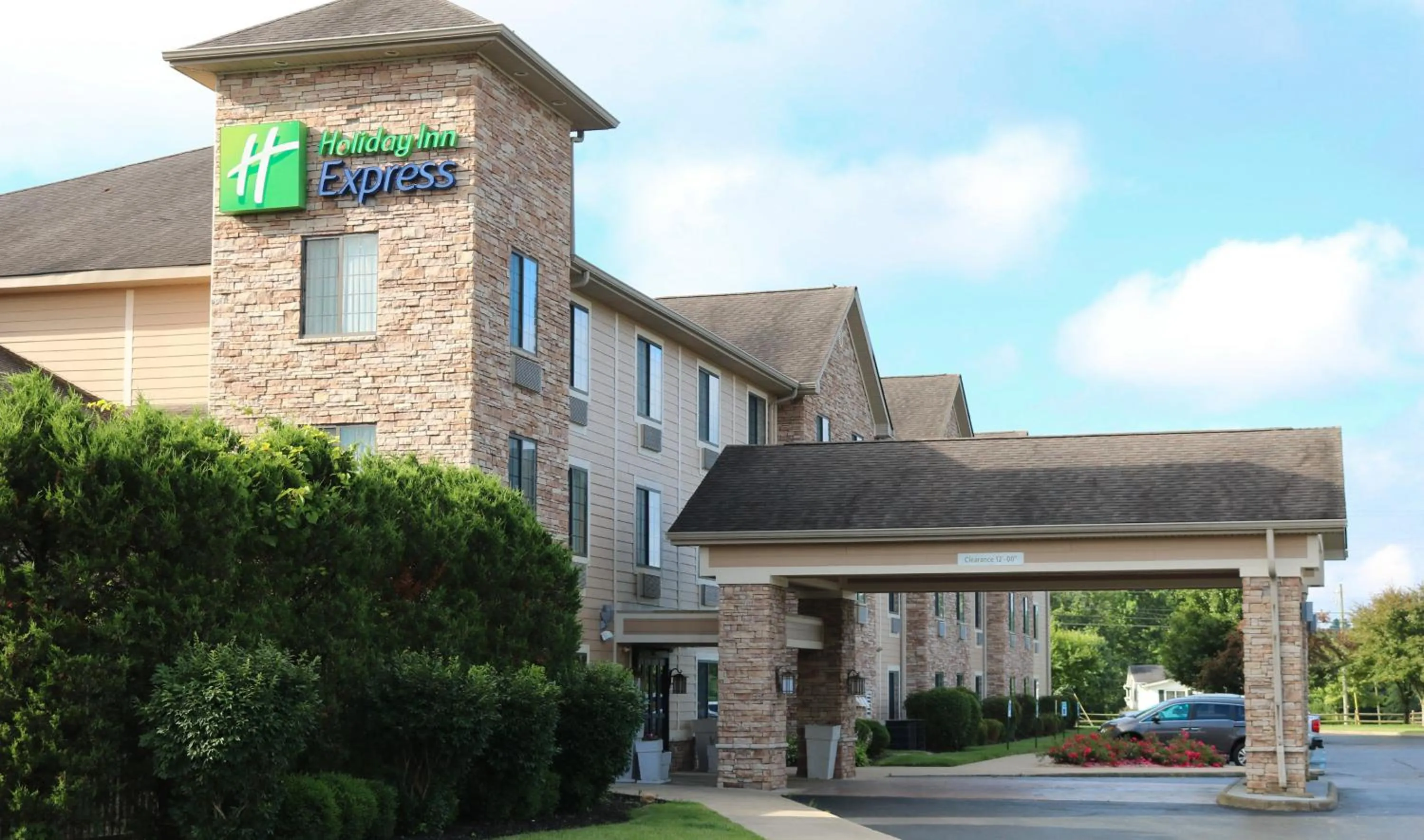 Property building in Holiday Inn Express Hocking Hills-Logan by IHG