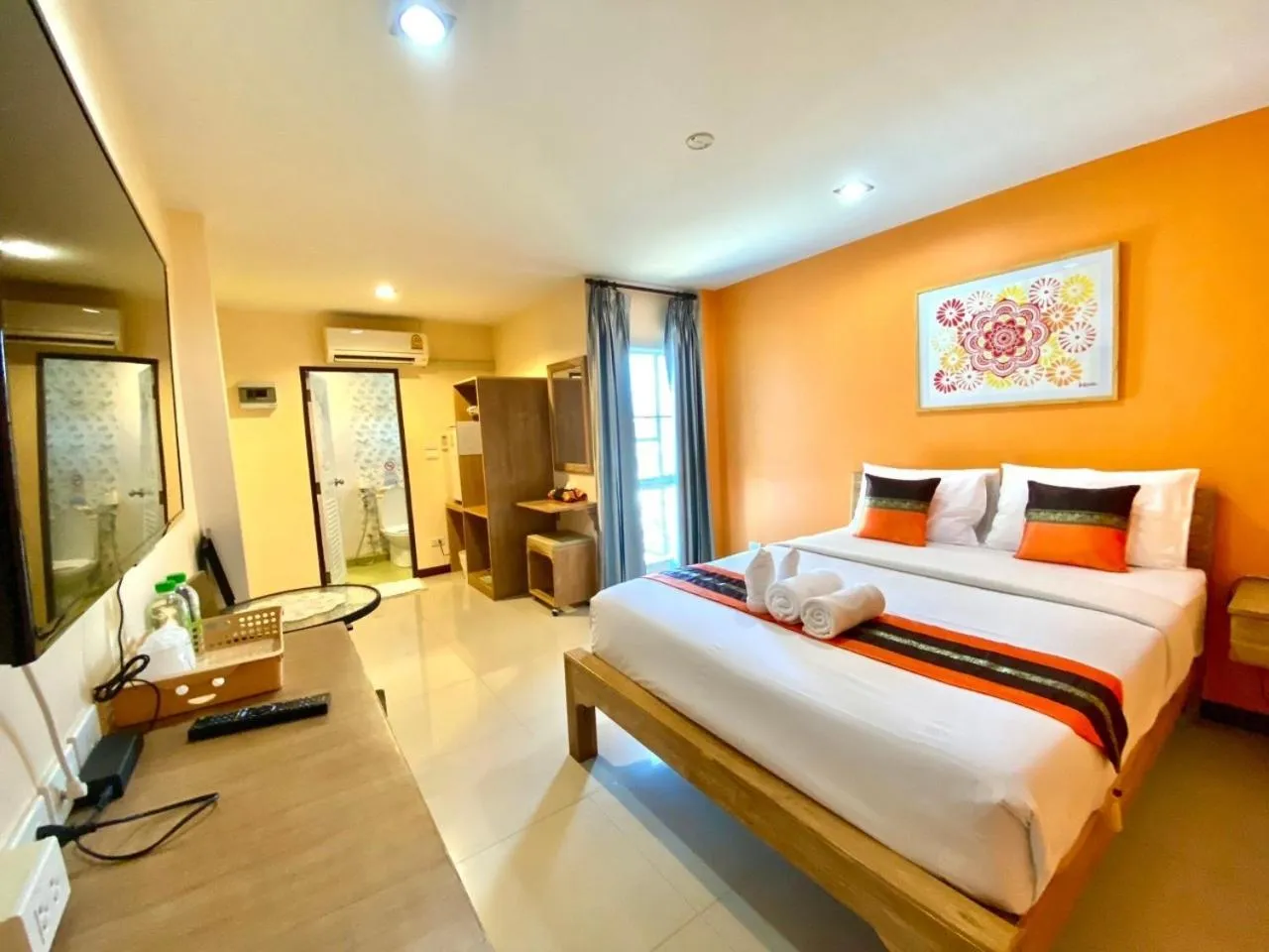 Bed in Chinda Boutique Hotel