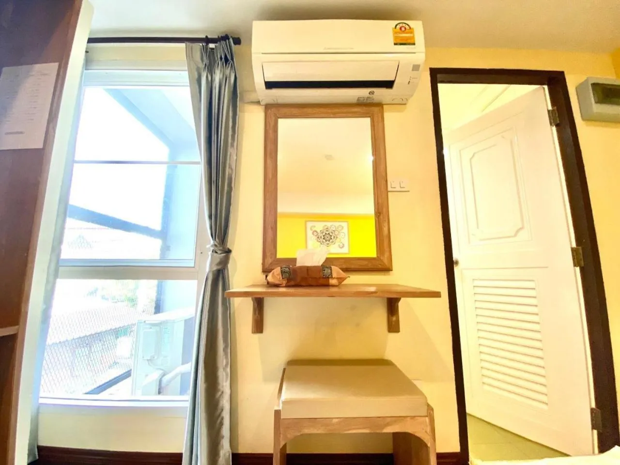 hair dresser in Chinda Boutique Hotel