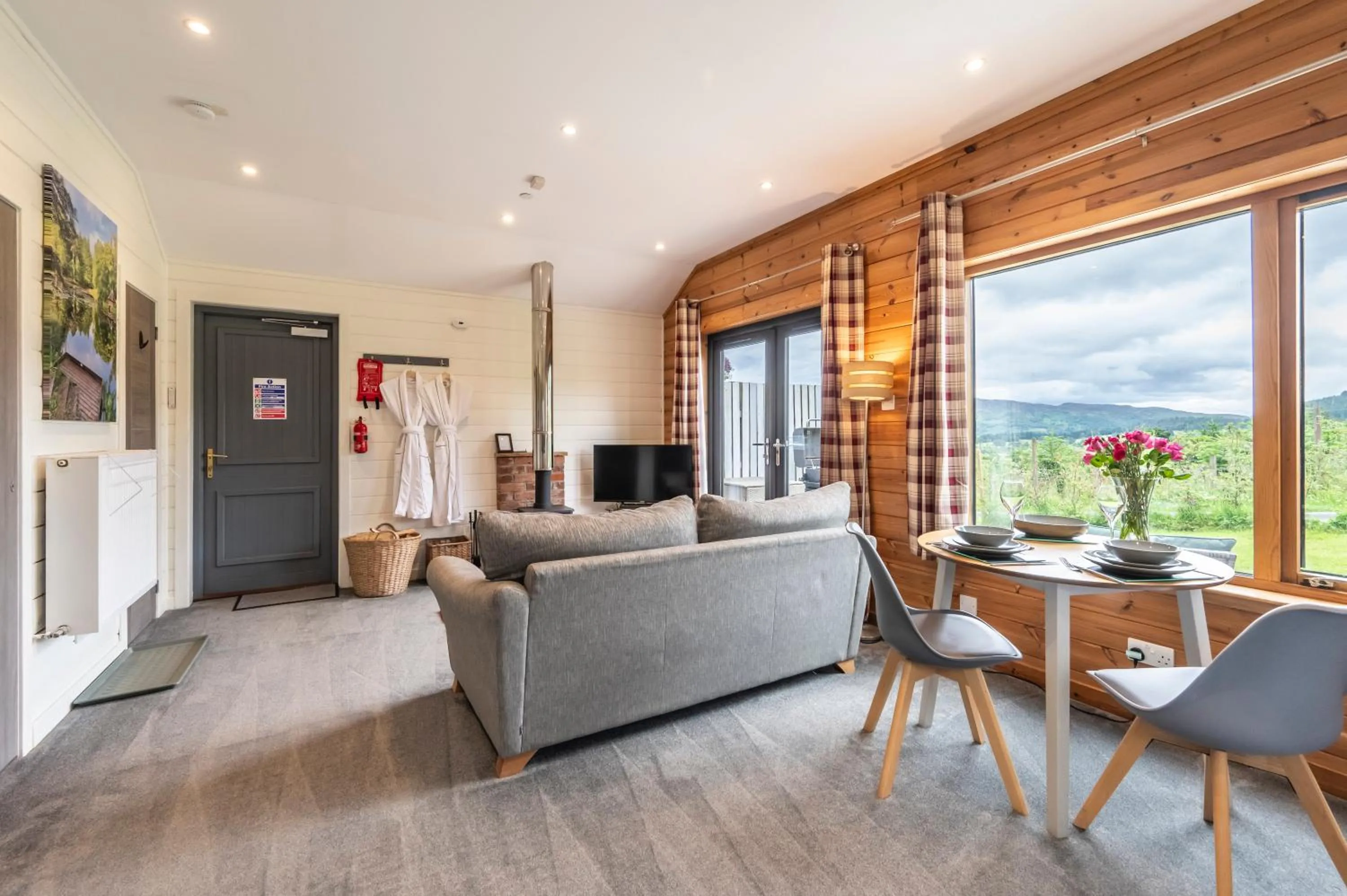 Kinnaird Woodland Lodges