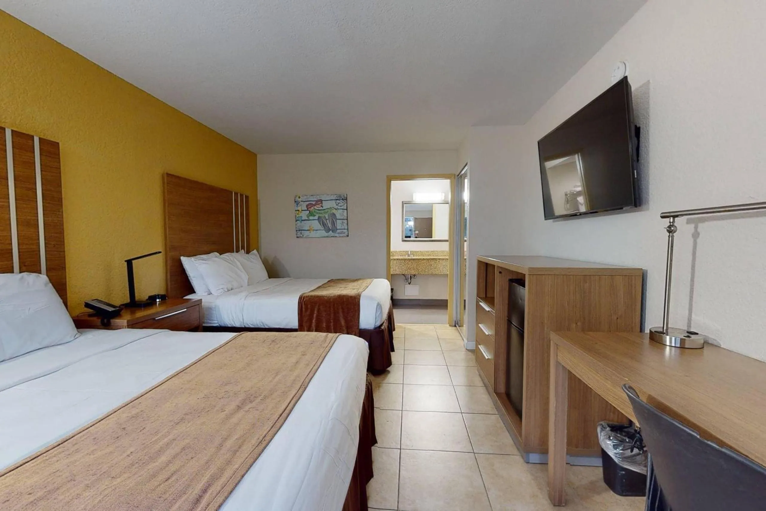 Queen Room with Two Queen Beds and Garden View - Non-Smoking in Rodeway Inn & Suites Fort Lauderdale Airport & Cruise Port