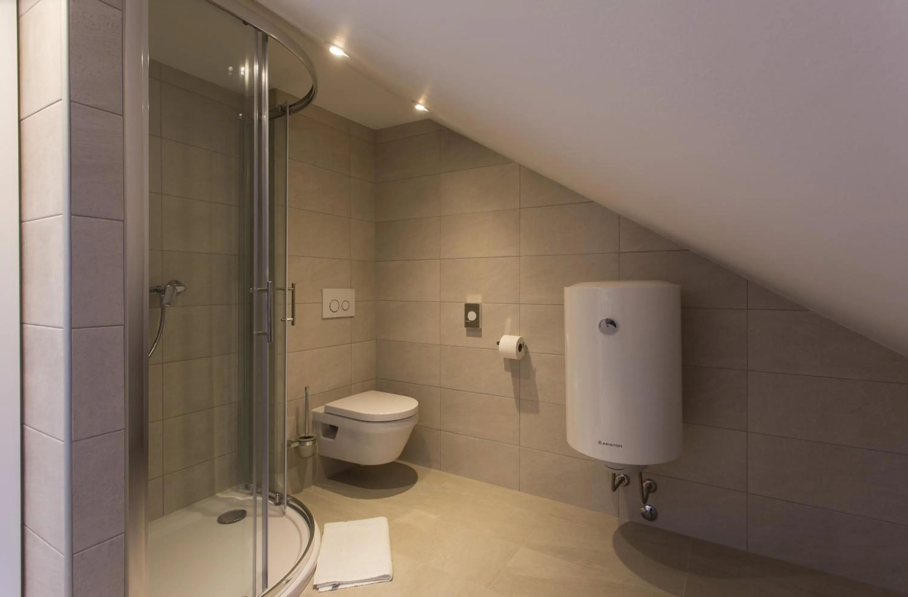 Bathroom in Klarisa Palace Rooms