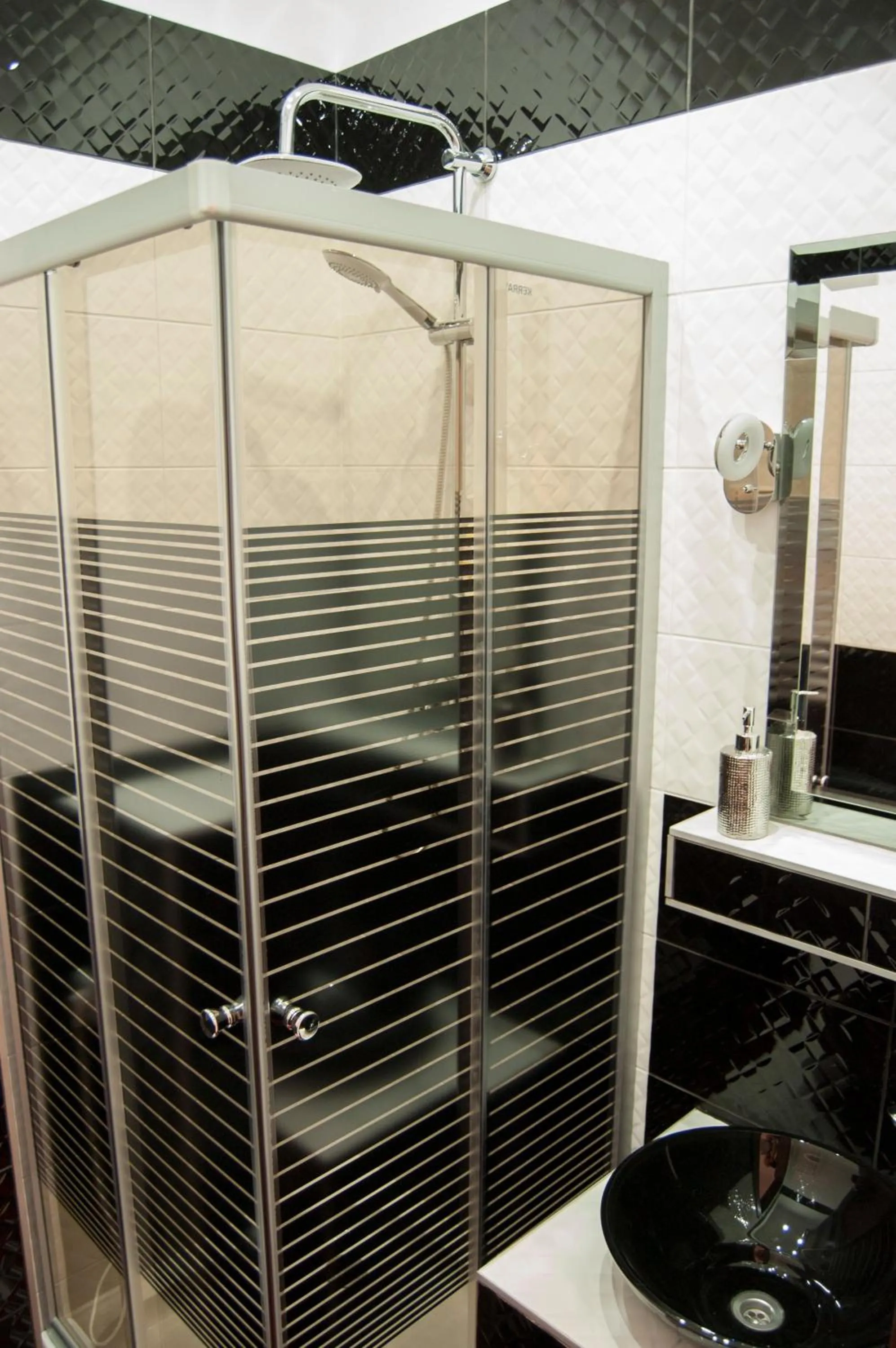 Shower in hostelswidnicka24