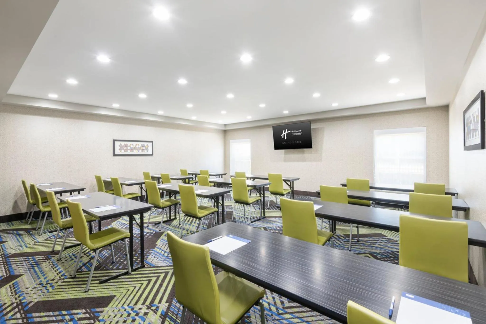 Meeting/conference room in Holiday Inn Express & Suites Asheville SW - Outlet Ctr Area by IHG