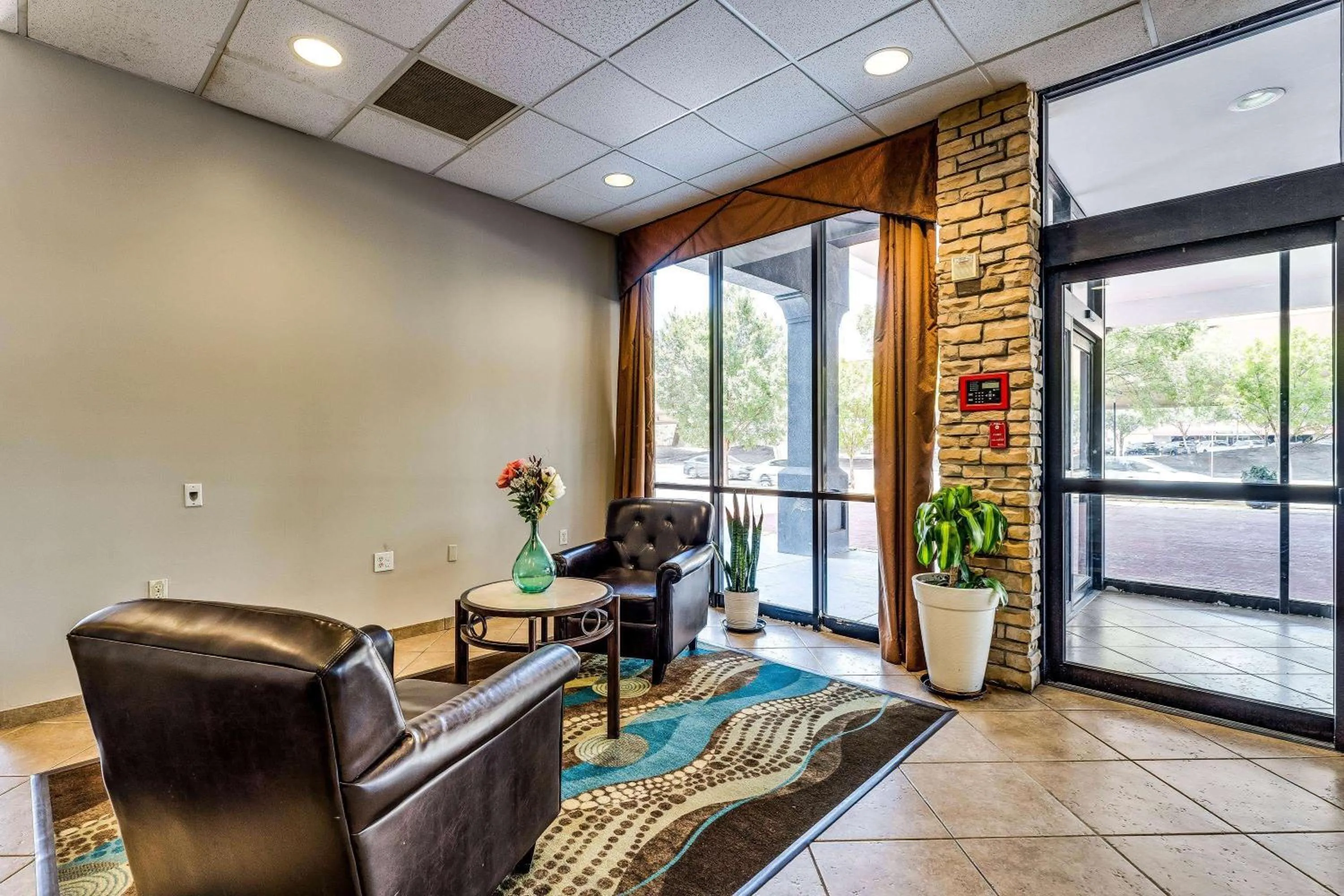 Lobby or reception in Wyndham Garden Wichita Downtown