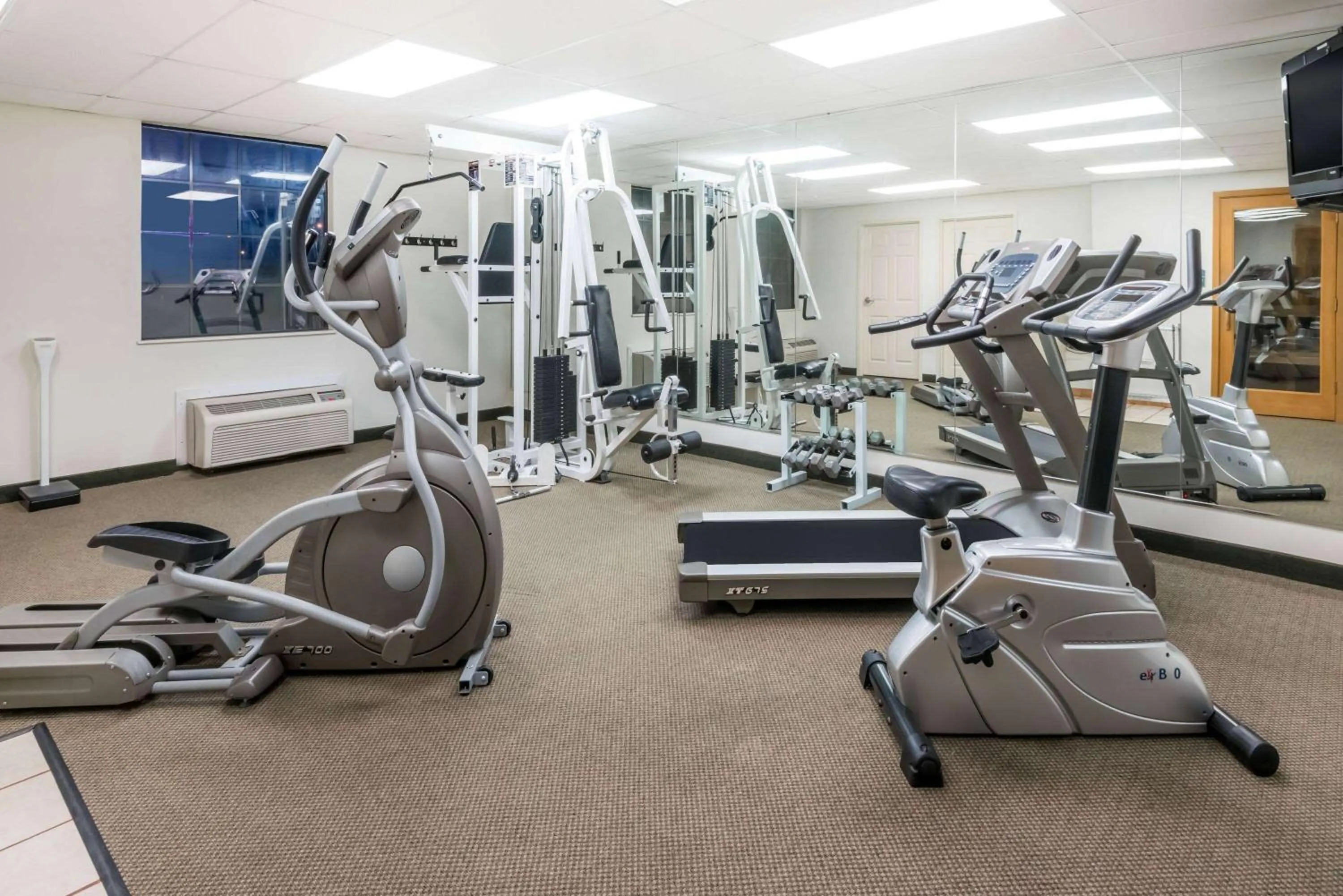 Fitness centre/facilities in Wyndham Garden Wichita Downtown