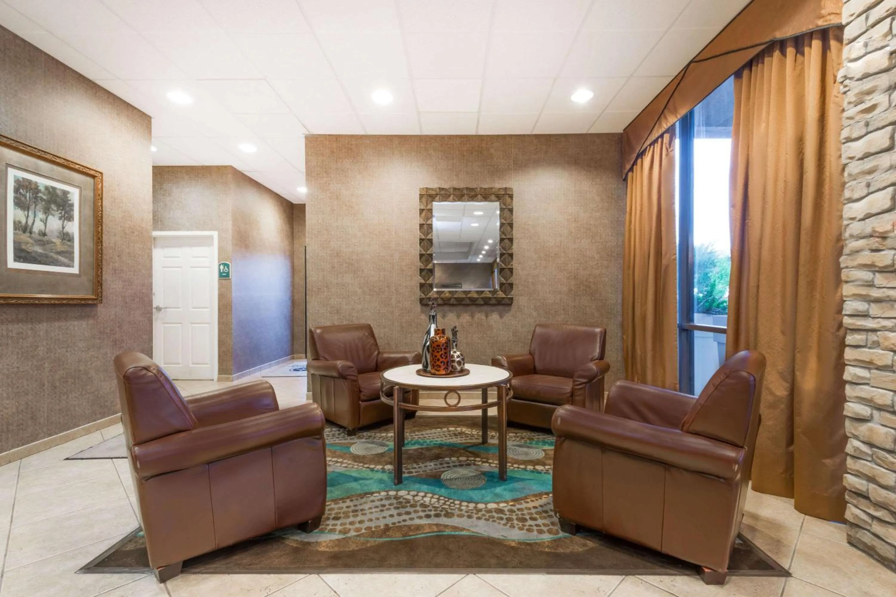 Lobby or reception in Wyndham Garden Wichita Downtown