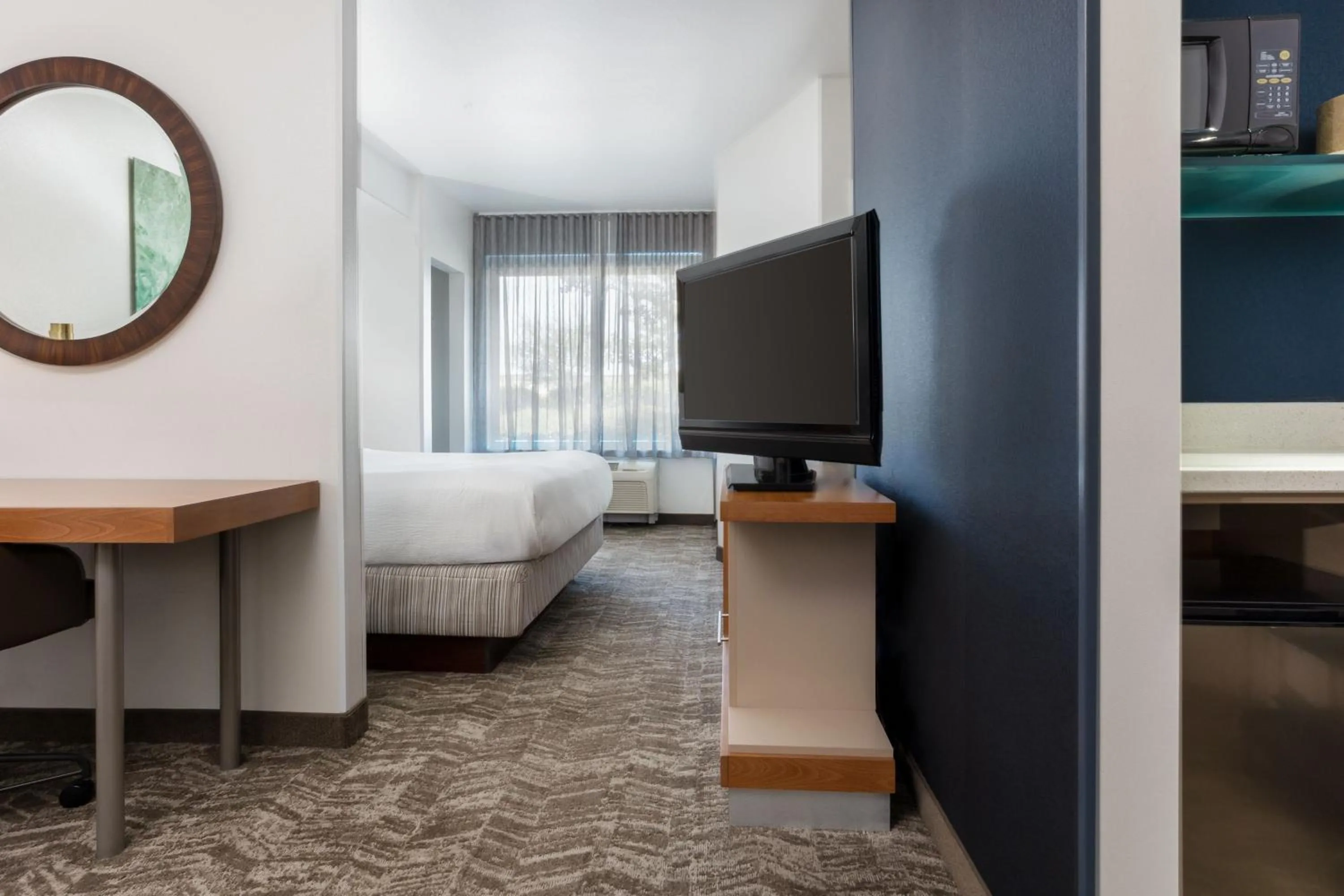 Photo of the whole room, Bed in SpringHill Suites by Marriott Sacramento Roseville