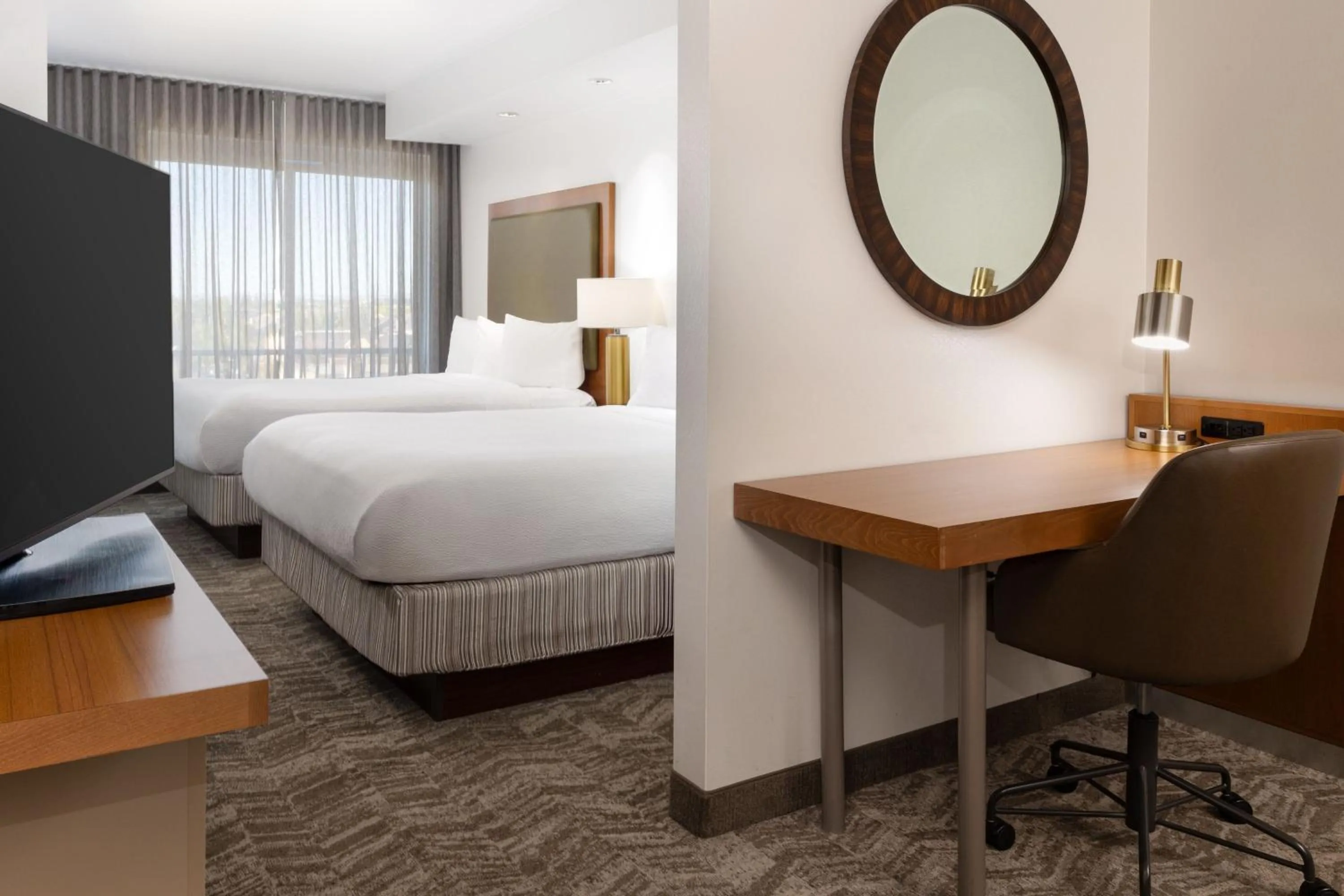Living room, Bed in SpringHill Suites by Marriott Sacramento Roseville