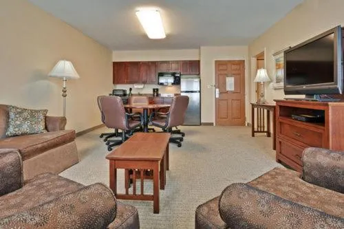 Living room in Staybridge Suites Williamsville Buffalo by IHG