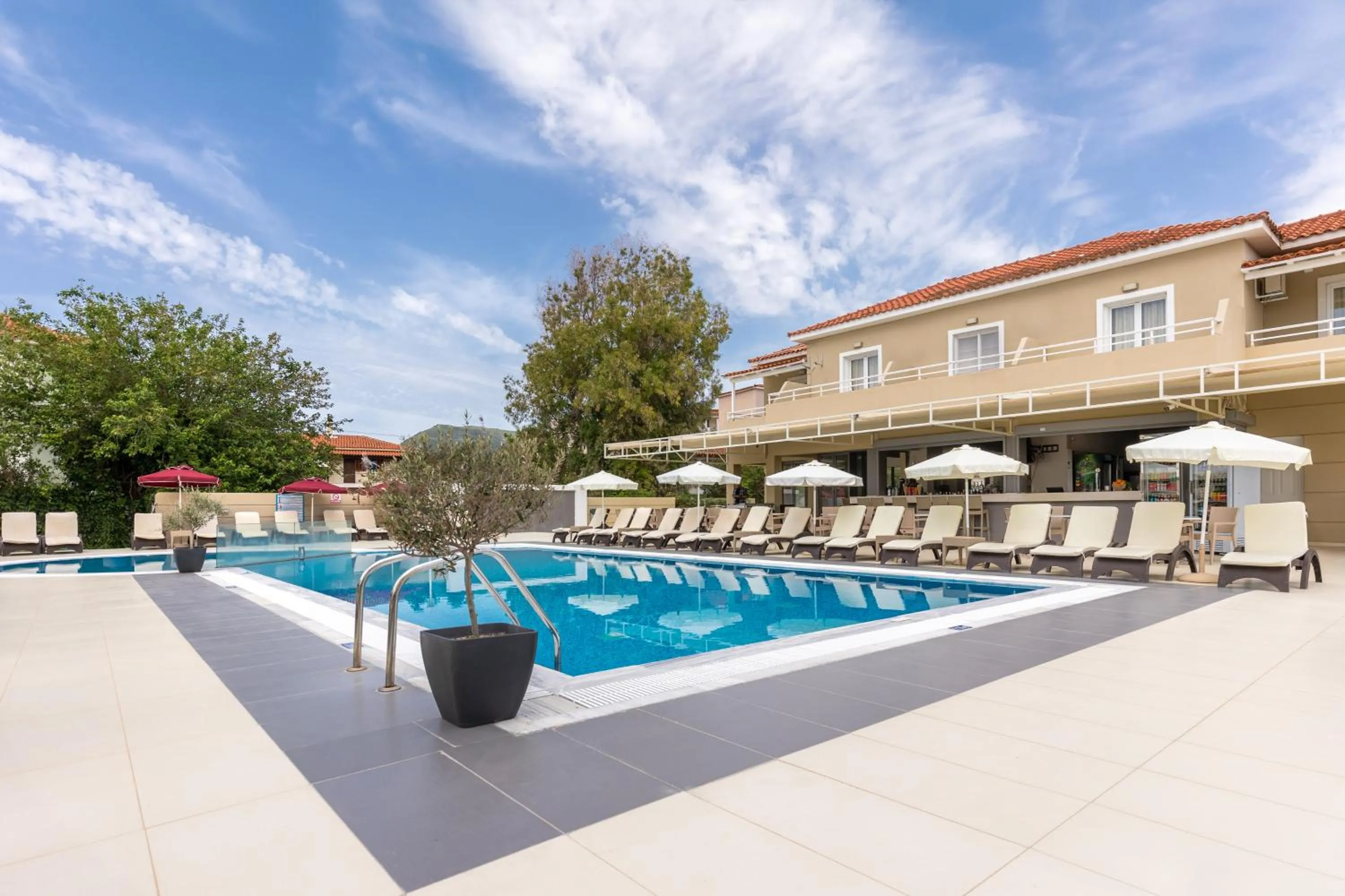 Swimming pool in Esperia Hotel