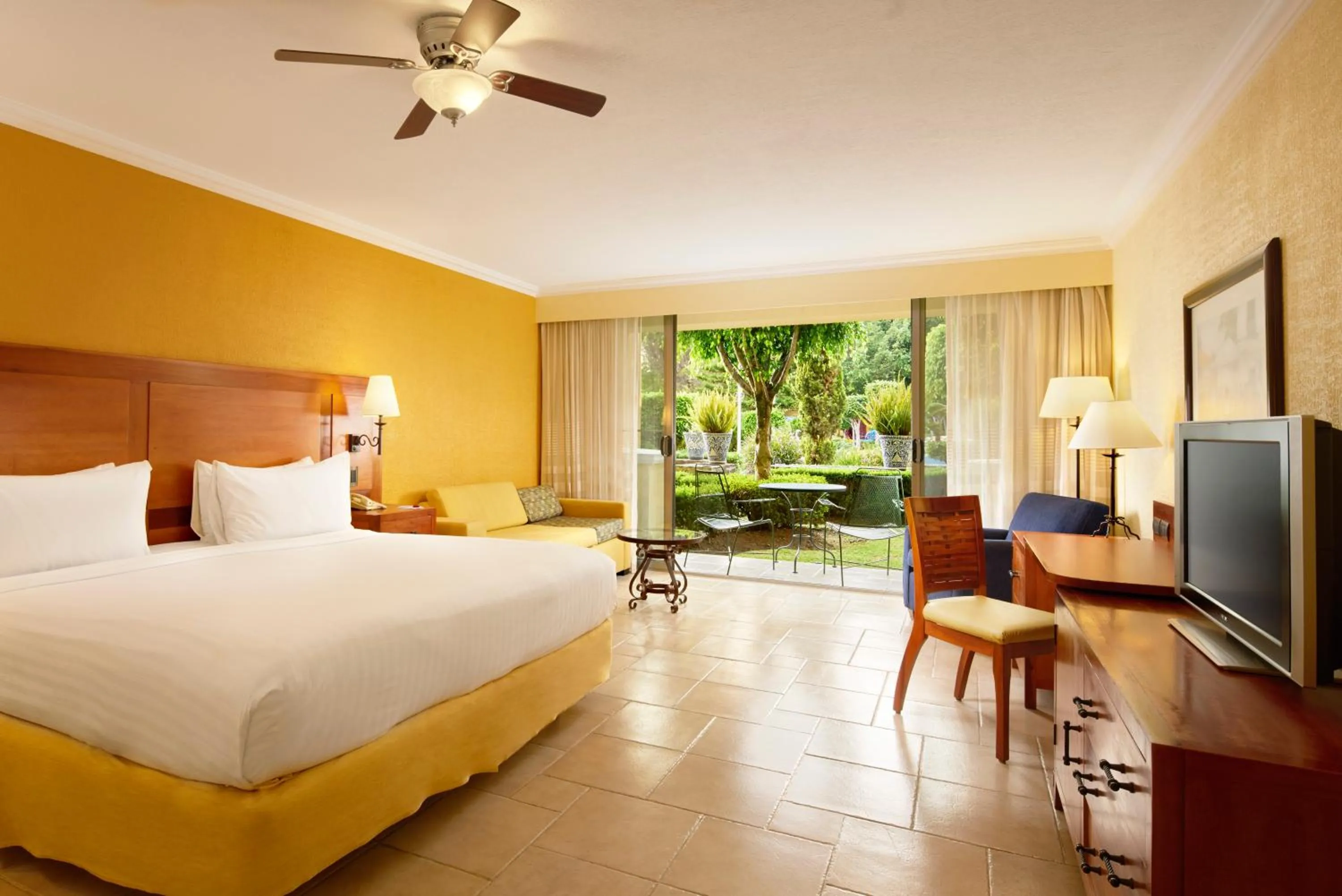 Bed in Fiesta Americana Hacienda Ixtapan de La Sal