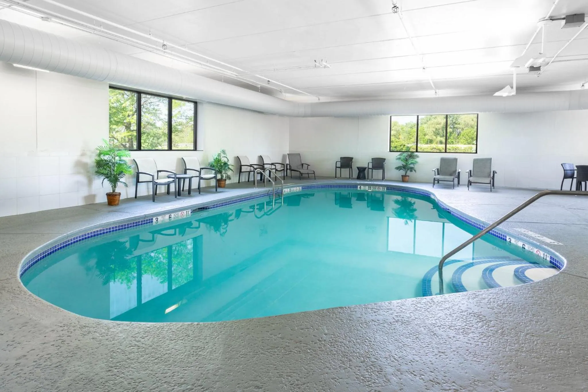 Swimming pool in Staybridge Suites Buffalo by IHG