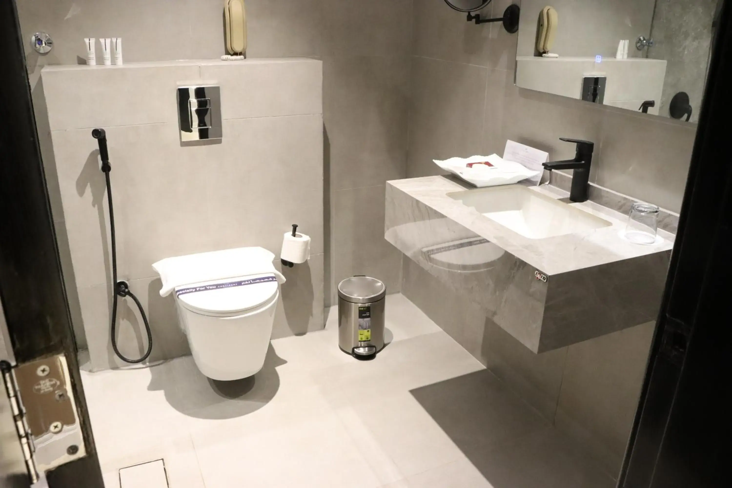 Junior Suite in Continent Al Waha Hotel Riyad Junior Suite in Continent Al Waha Hotel Riyad