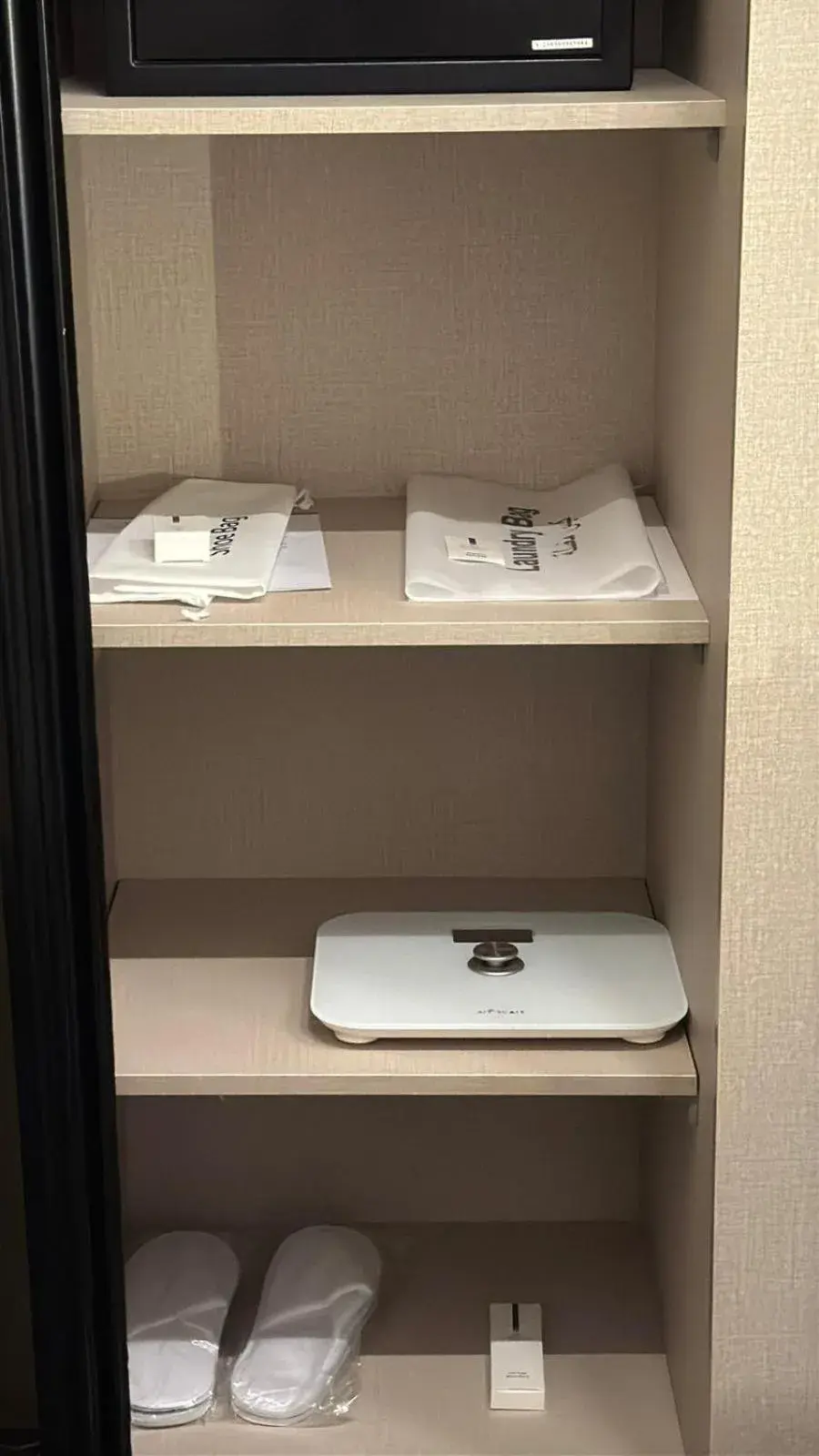 Superior Twin Room in Continent Al Waha Hotel Riyad Superior Twin Room in Continent Al Waha Hotel Riyad