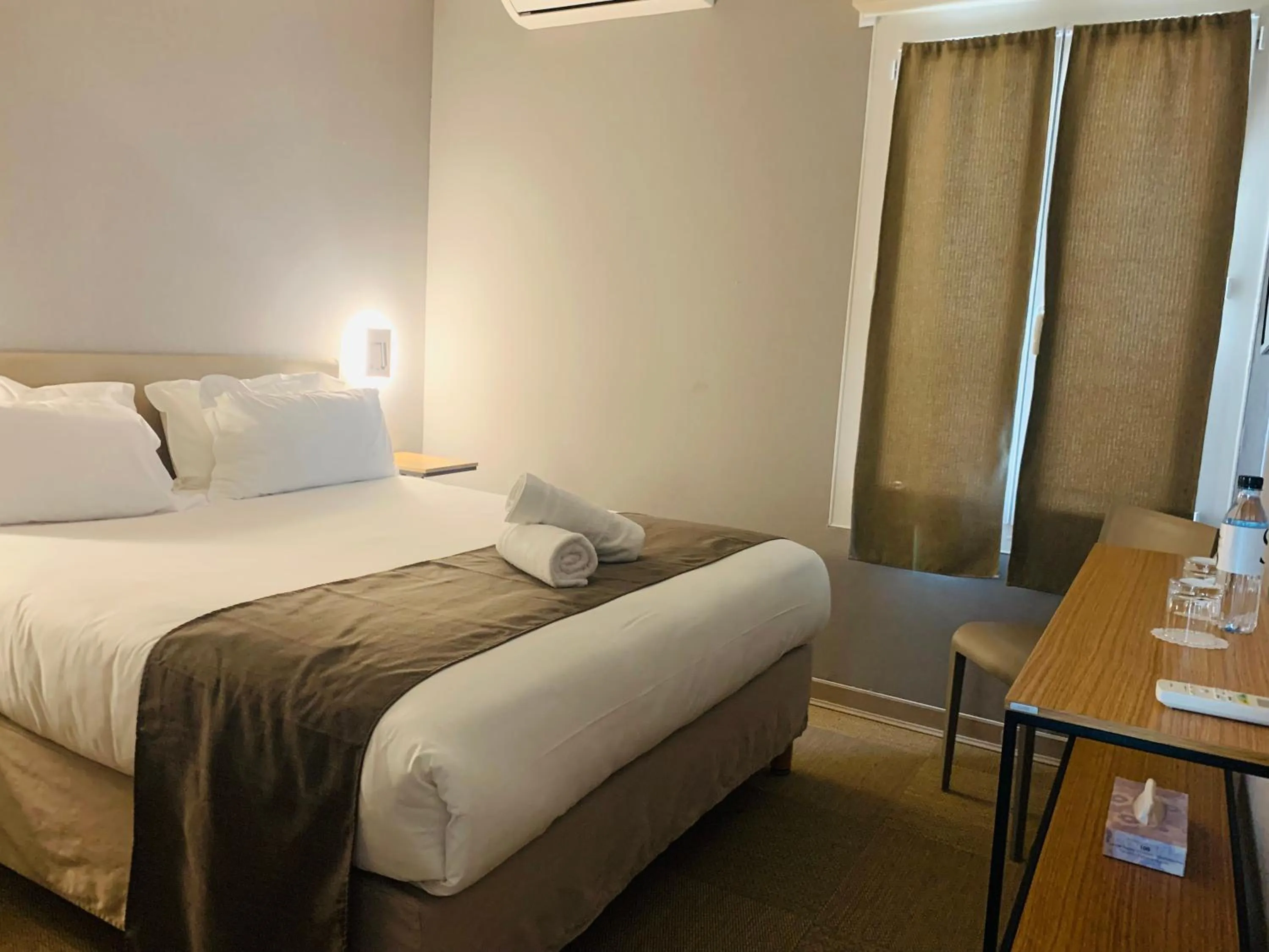 Bed in Hôtel Cala di Sole