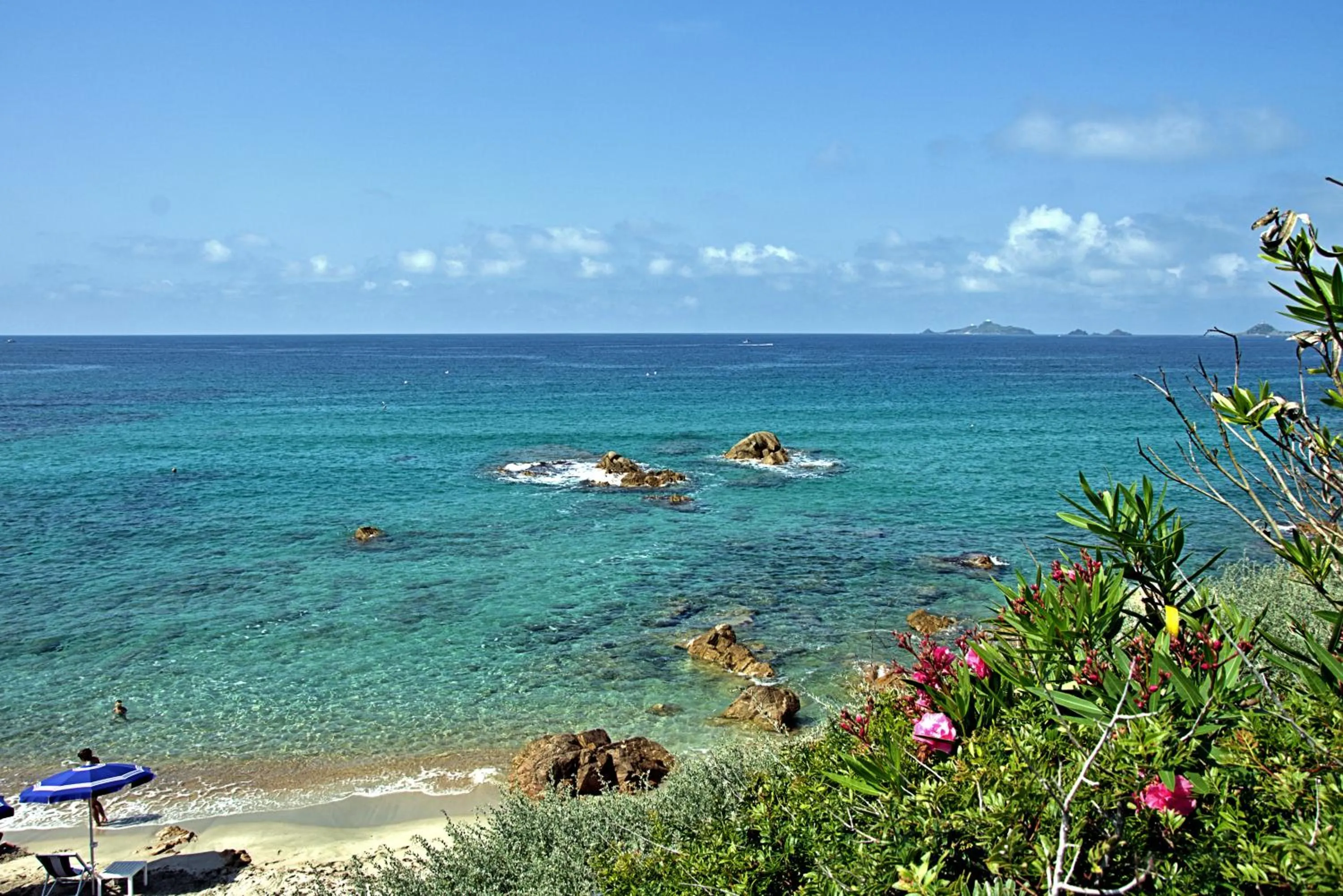 Beach in Hôtel Cala di Sole