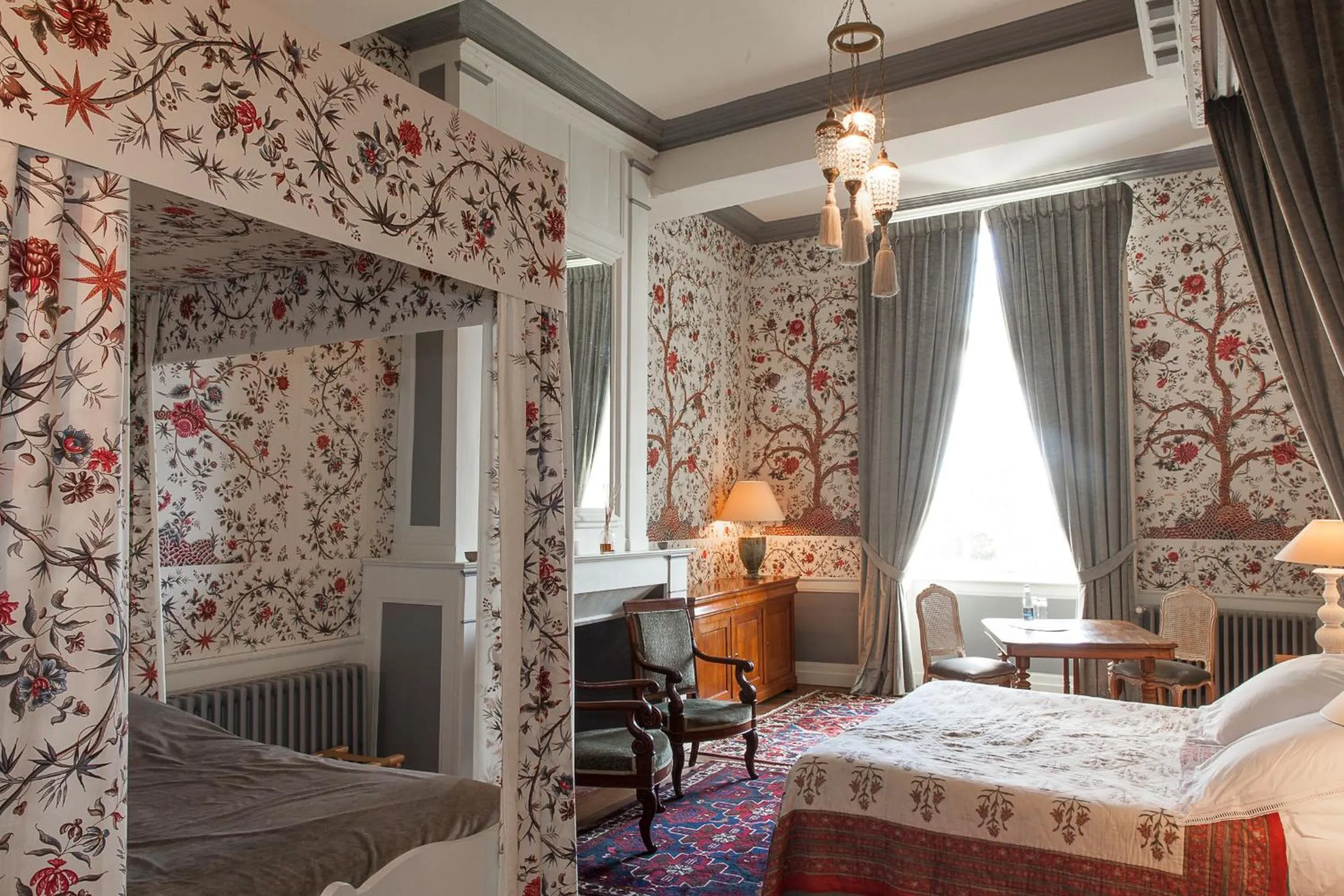Photo of the whole room, Bed in Château de La Ballue - Teritoria