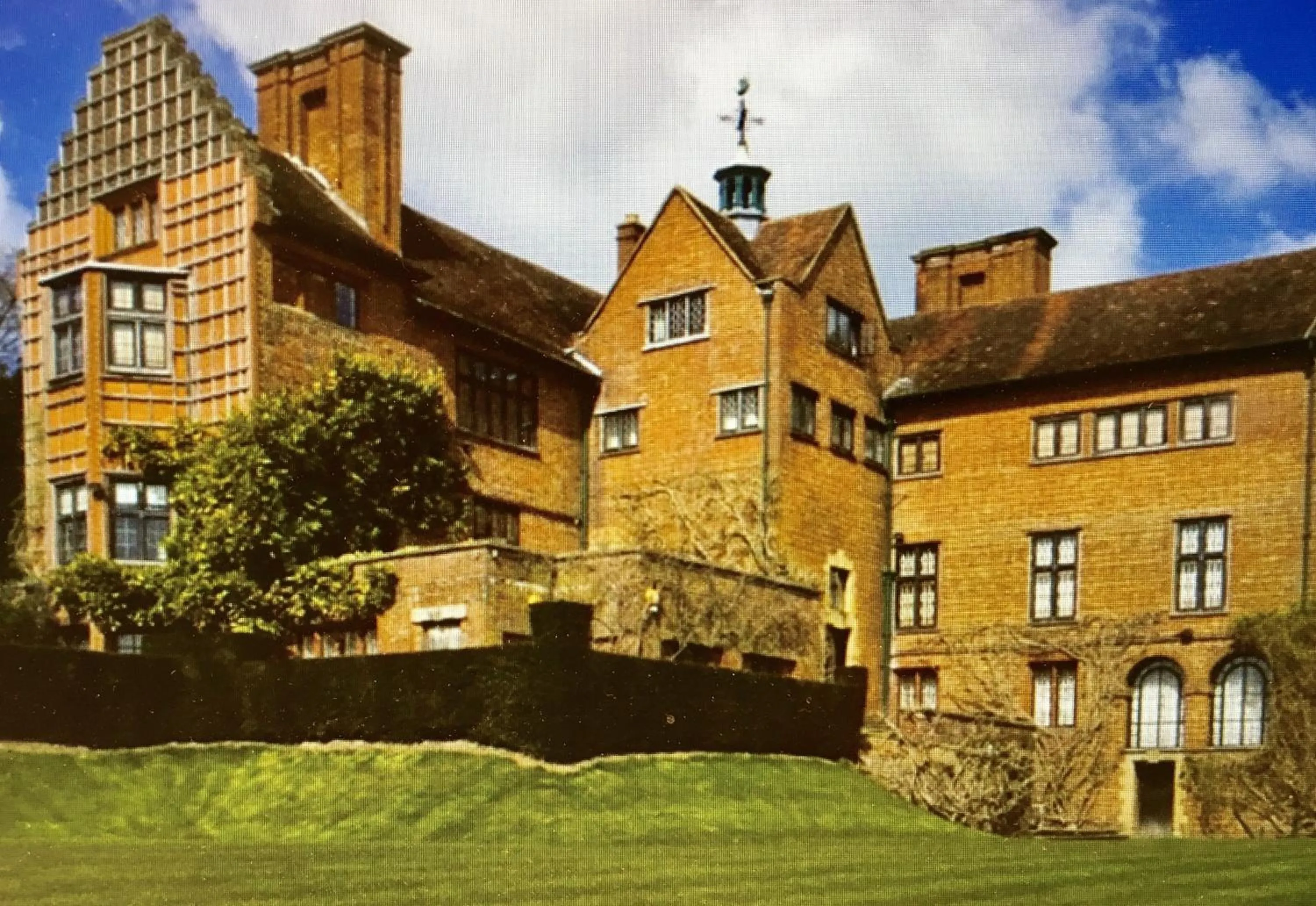 Nearby landmark in High Banks studio