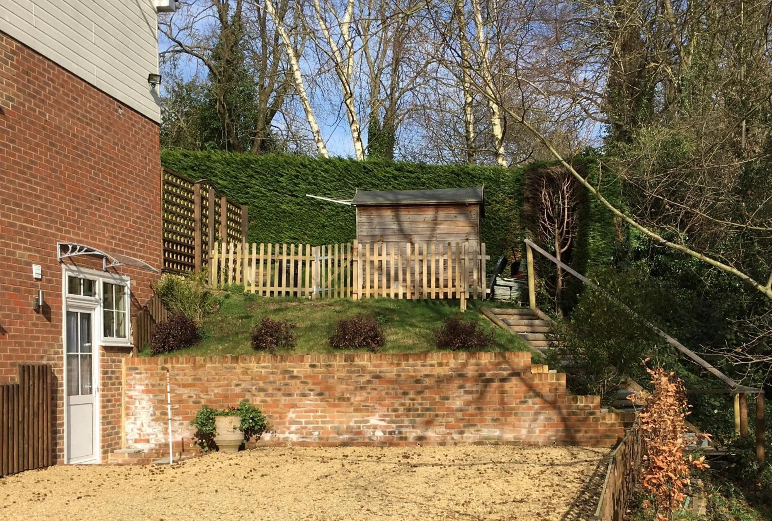 Facade/entrance in High Banks studio