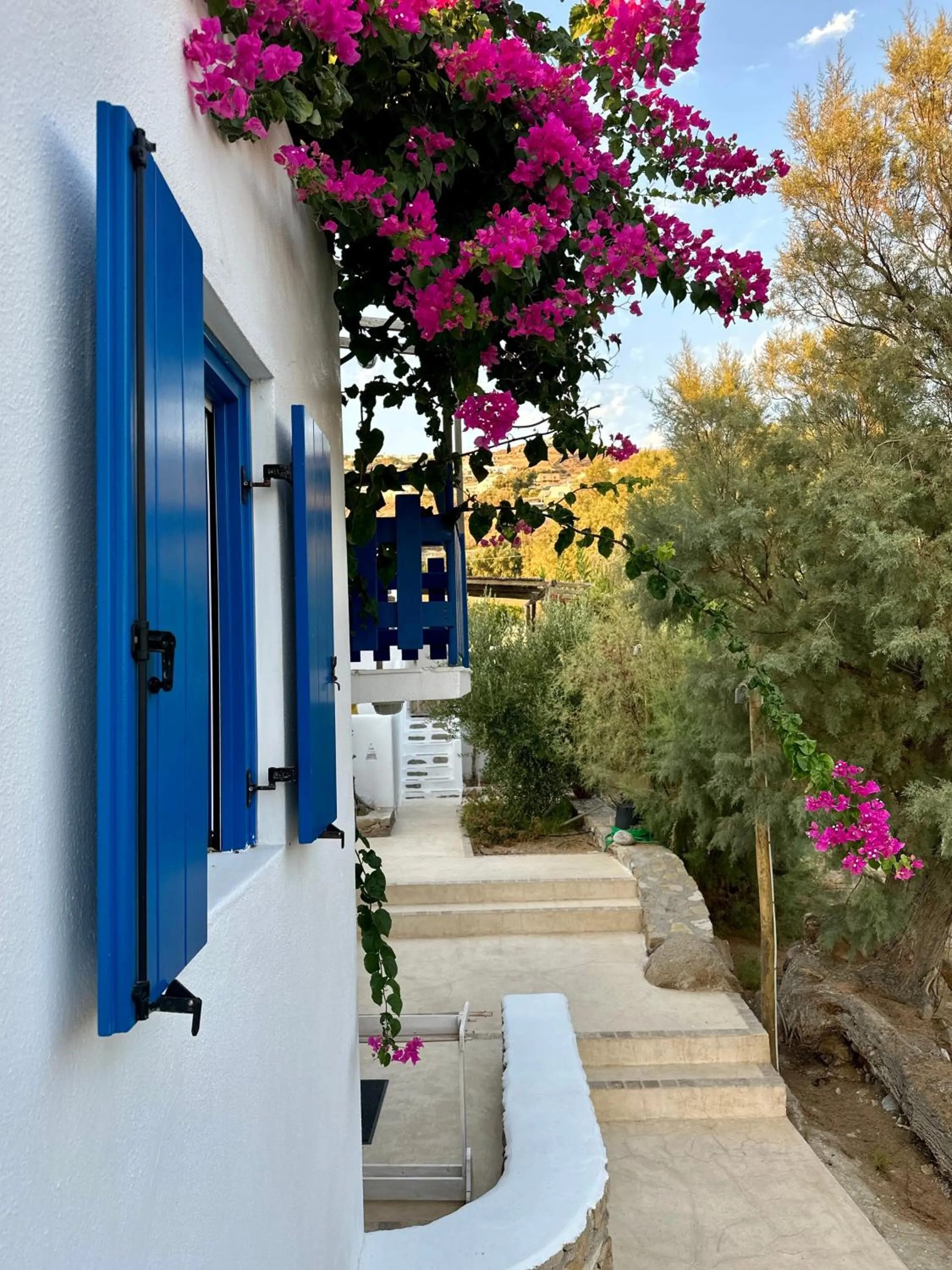 Property building in Baba Houlakia