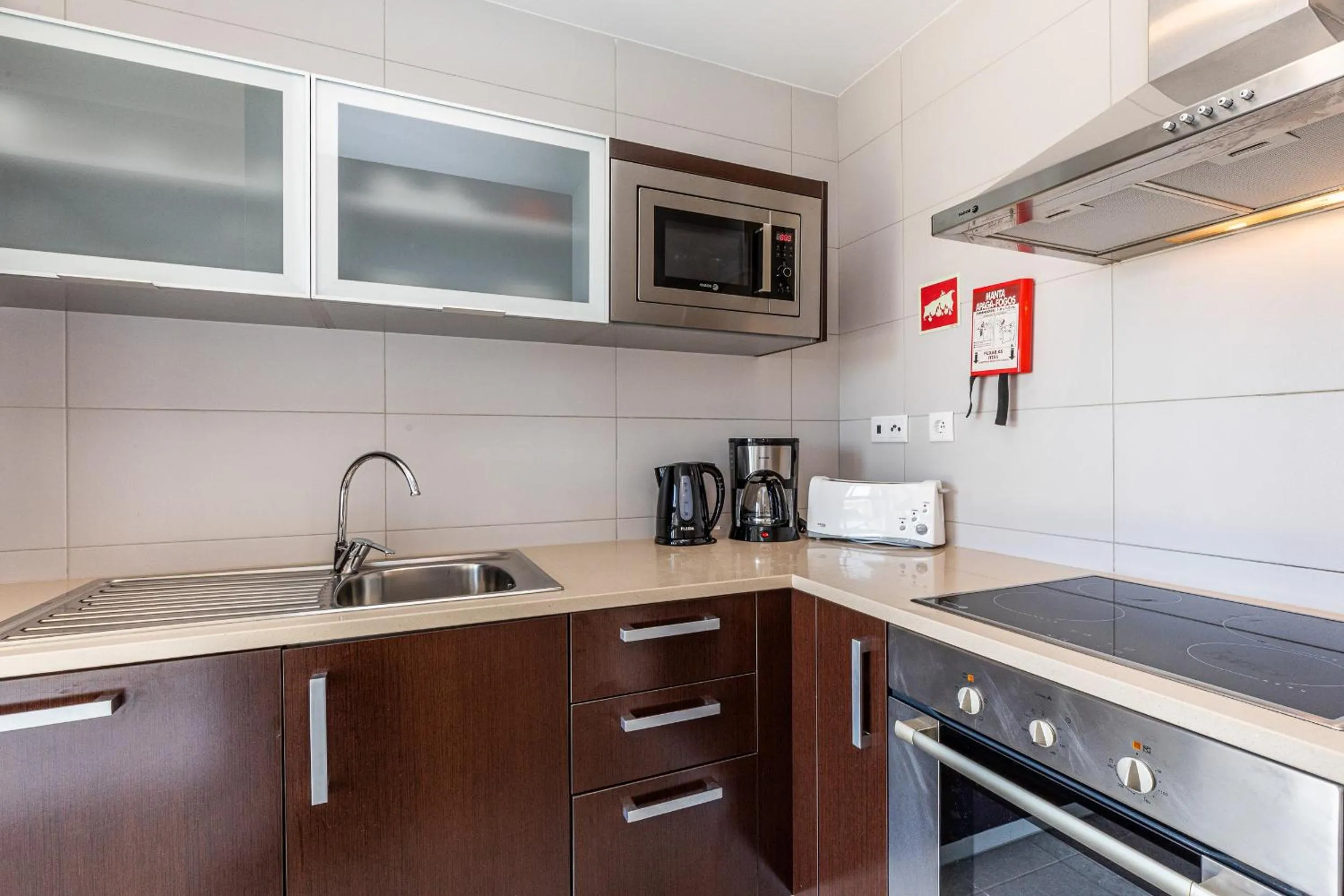 Kitchen or kitchenette in Algarve Race Resort - Apartments