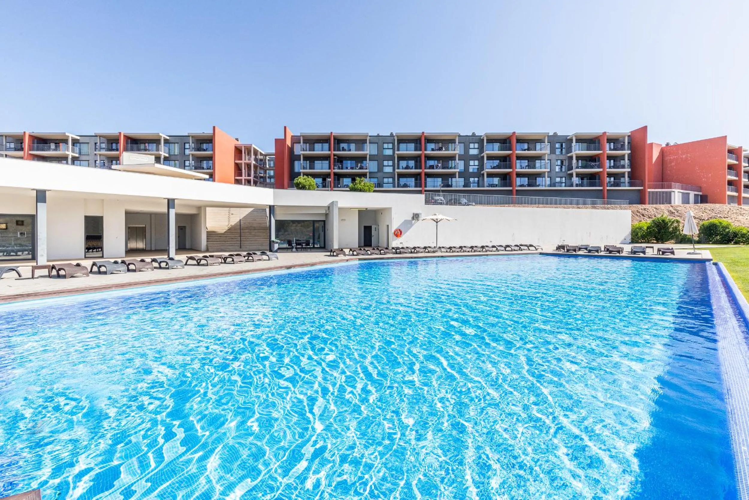Swimming pool in Algarve Race Resort - Apartments